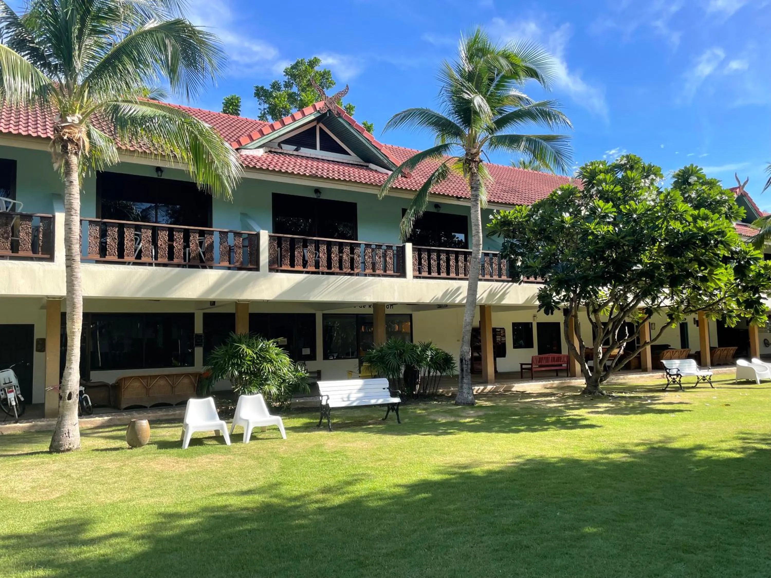 Garden in Dolphin Bay Beach Resort