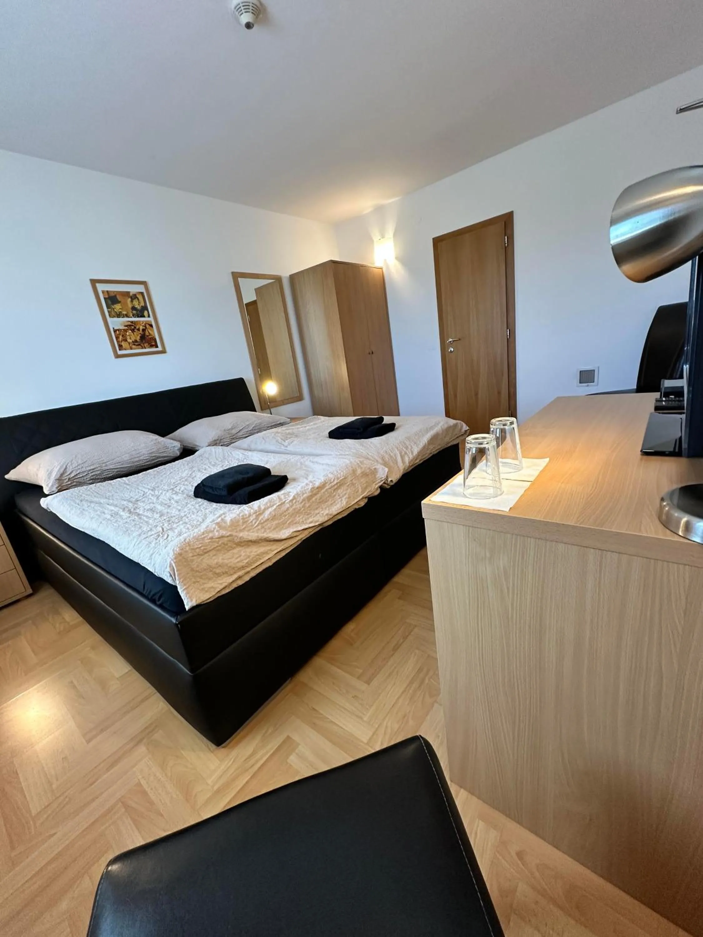 Other, Bed in Hotel Muza