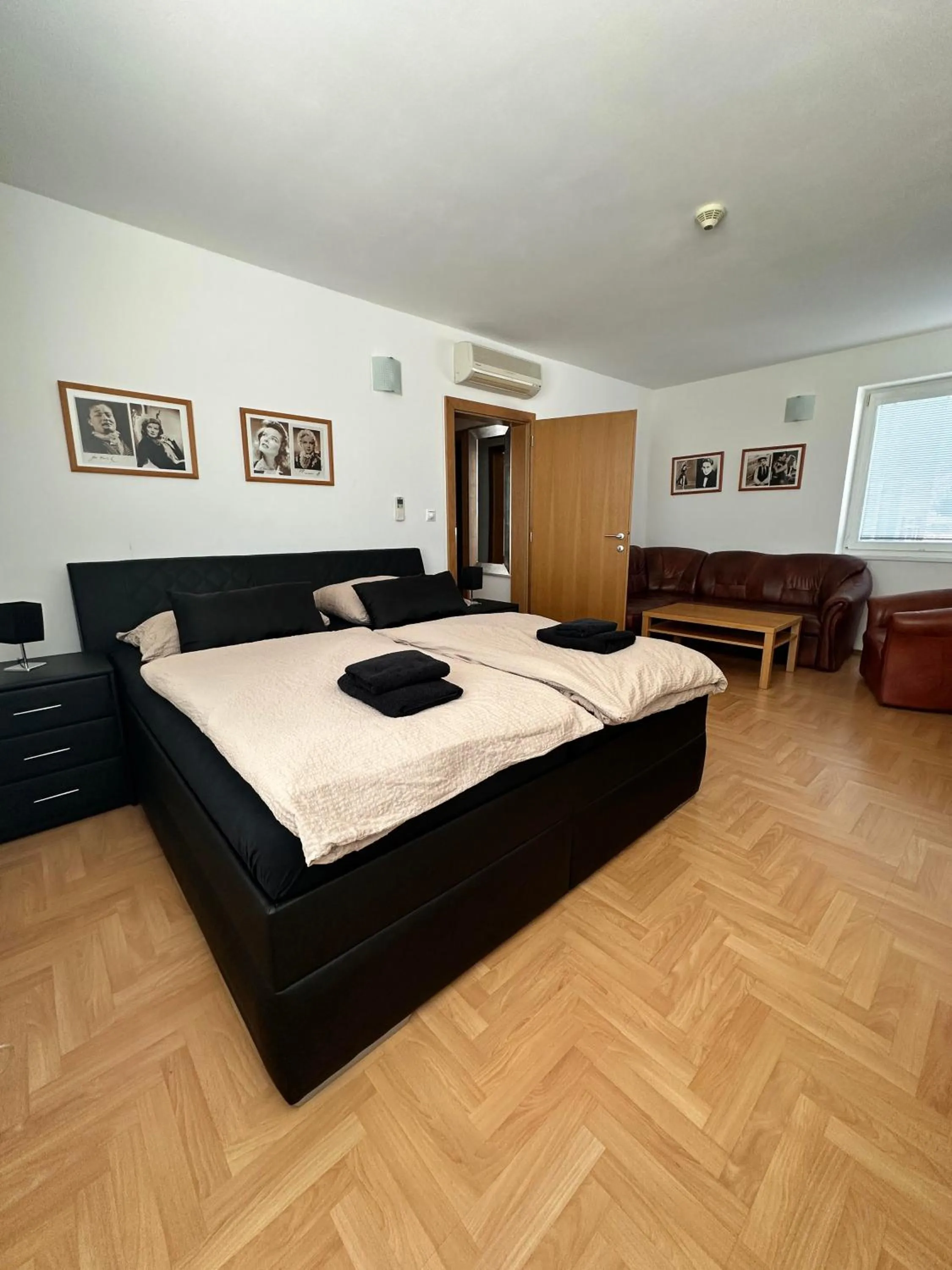 Other, Bed in Hotel Muza