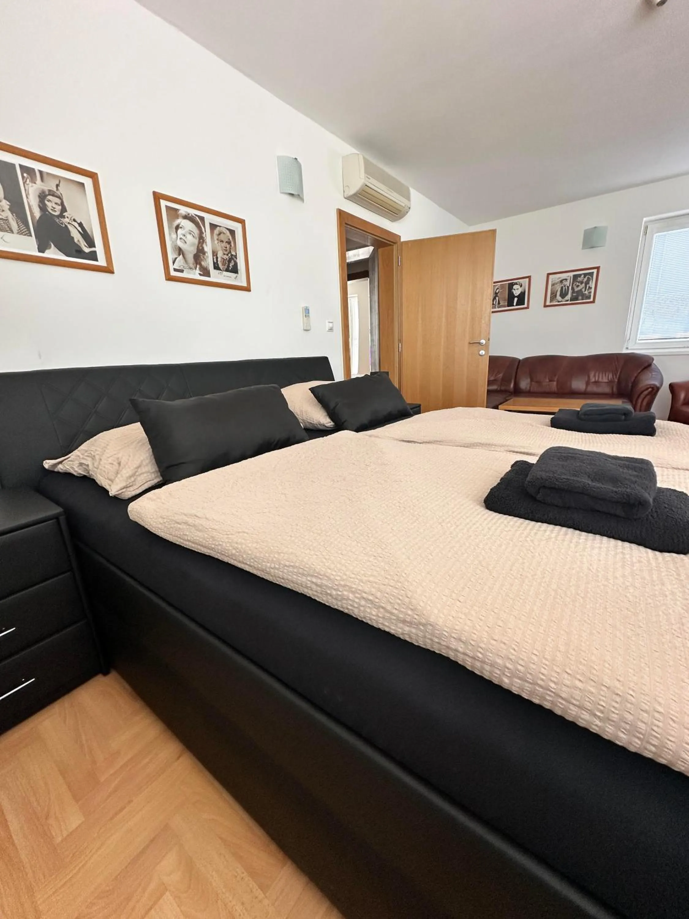 Other, Bed in Hotel Muza