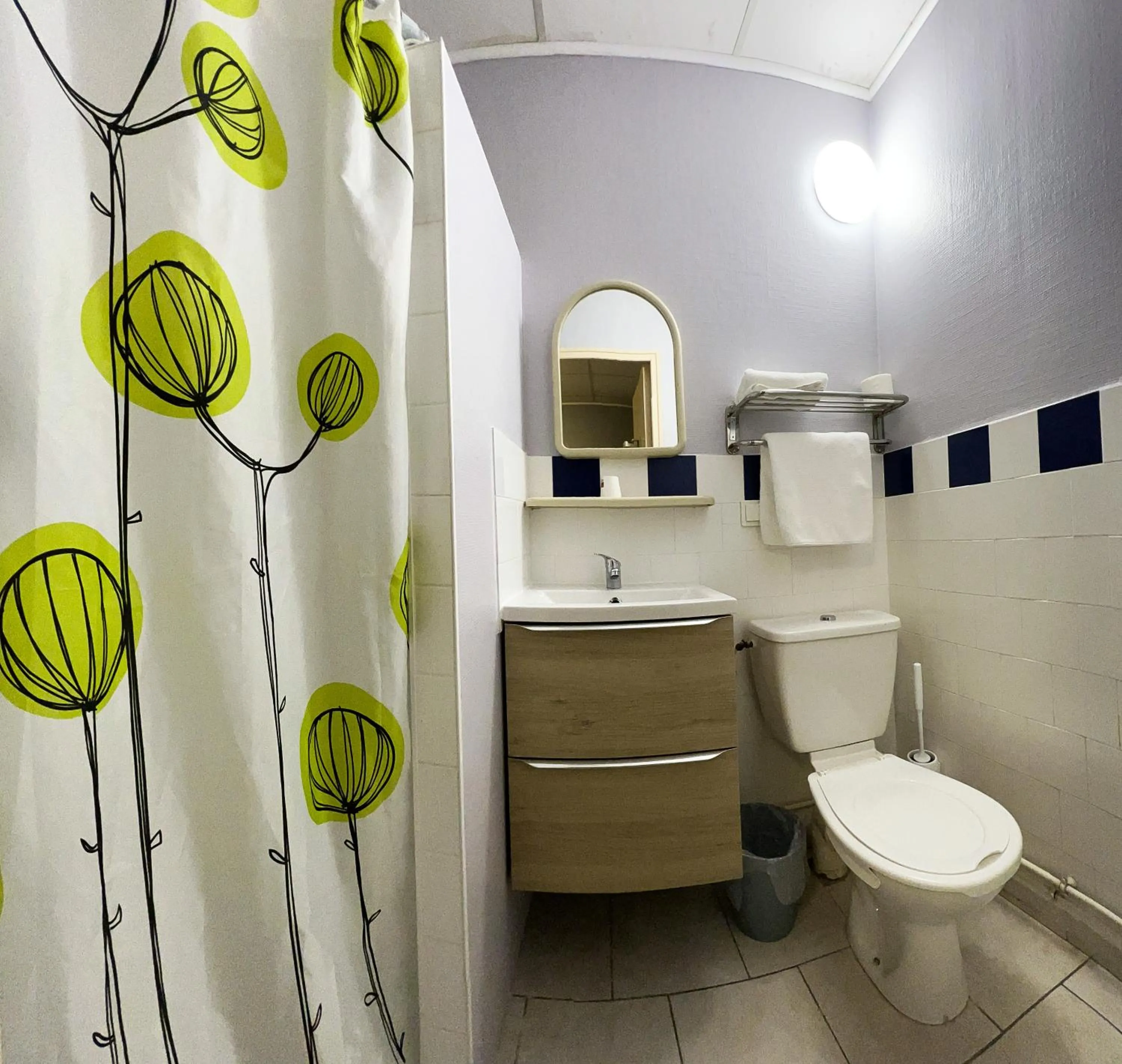 Bathroom in Le Petit Logis
