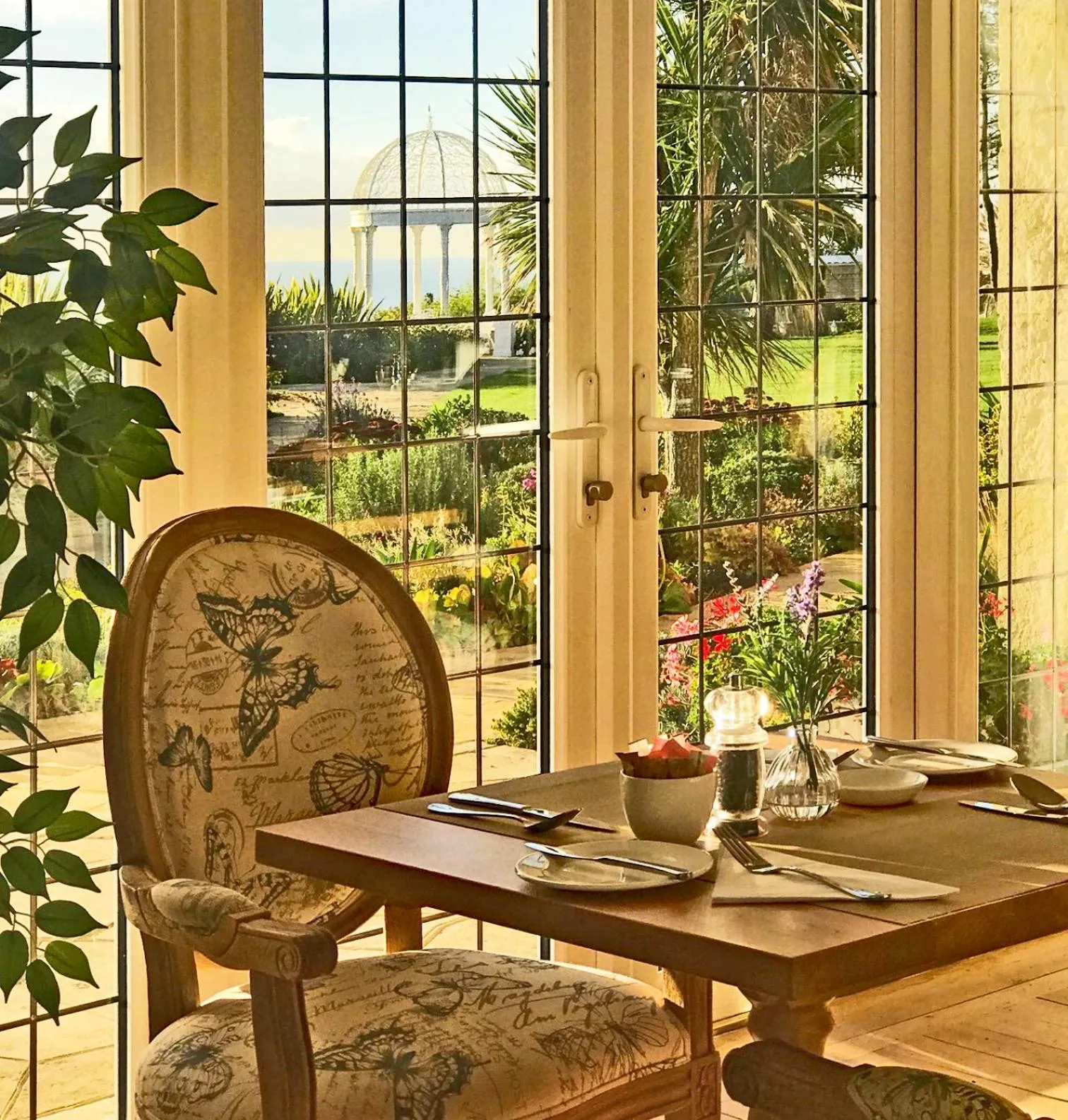 English/Irish breakfast in Haven Hall Hotel