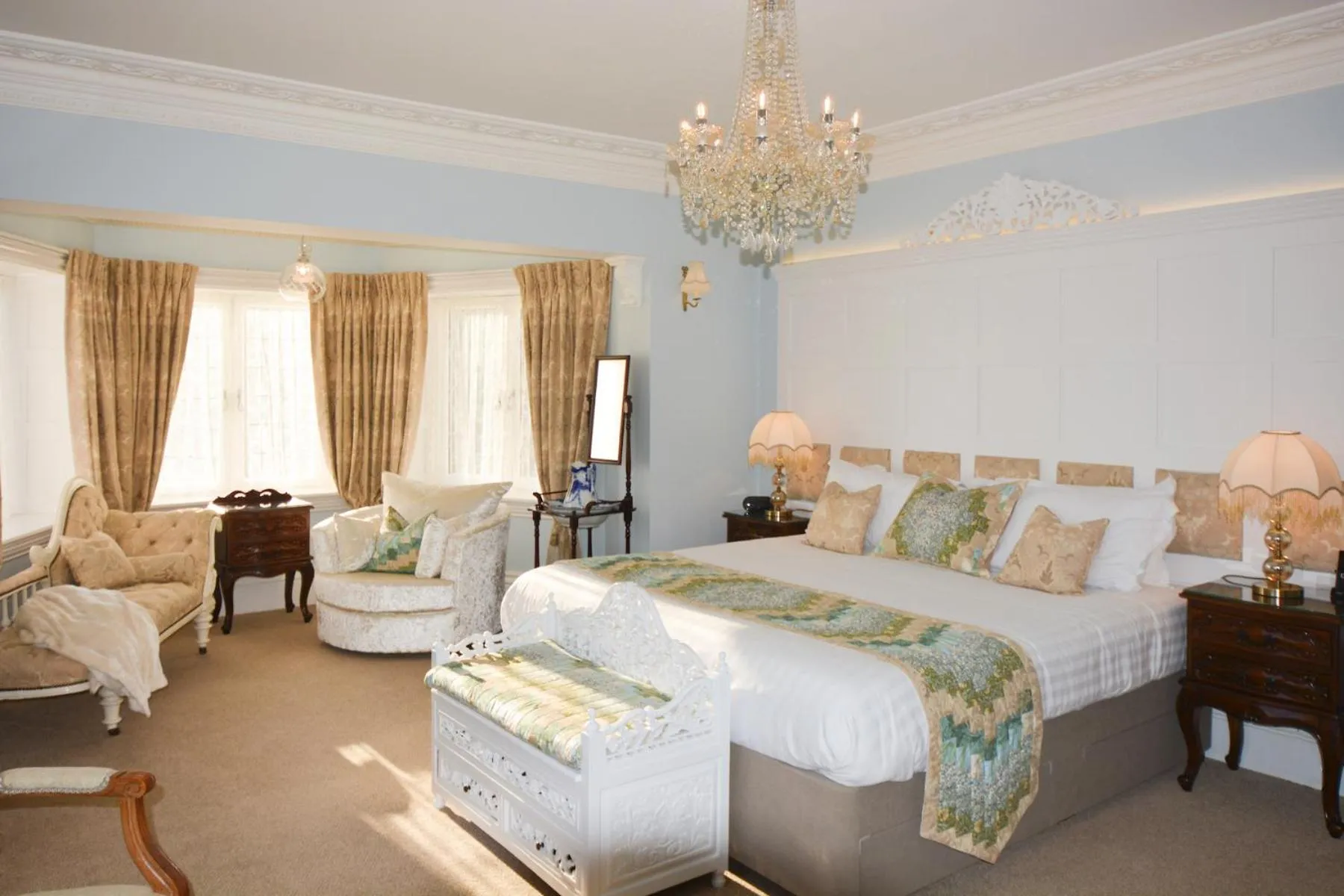 Bedroom, Bed in Haven Hall Hotel