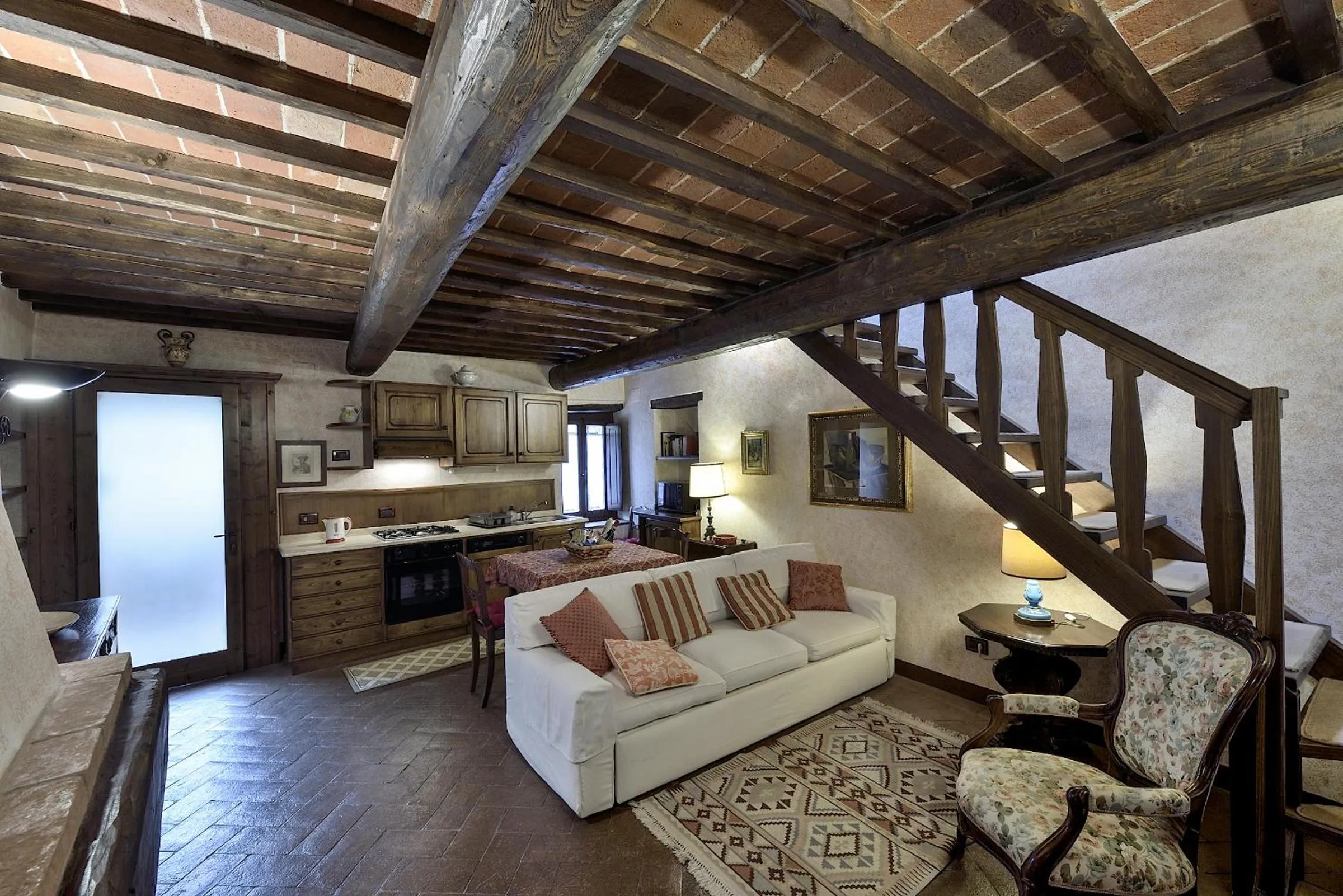 Kitchen or kitchenette in Castelletto di Montebenichi