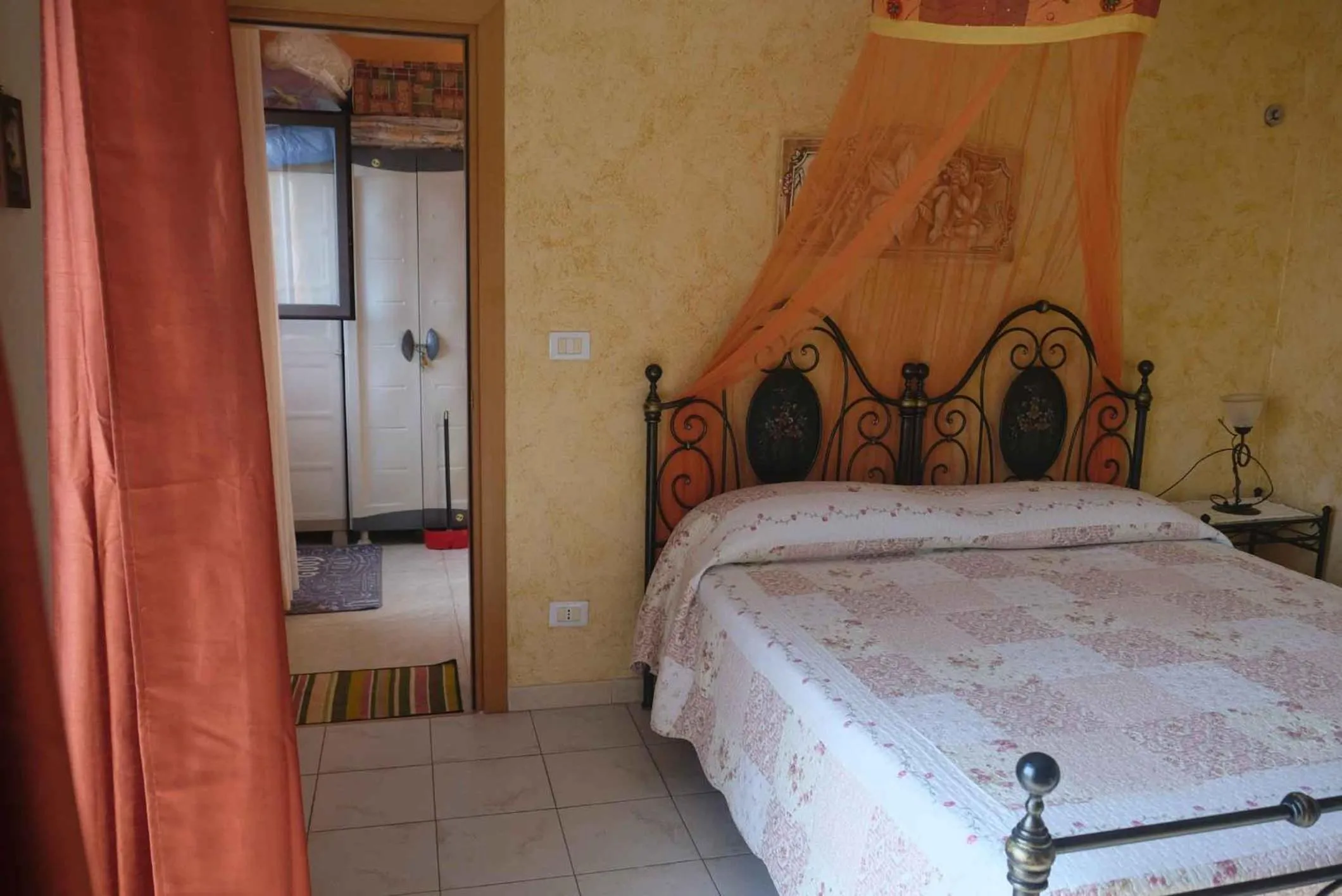 Bed in B&B TascaPachino