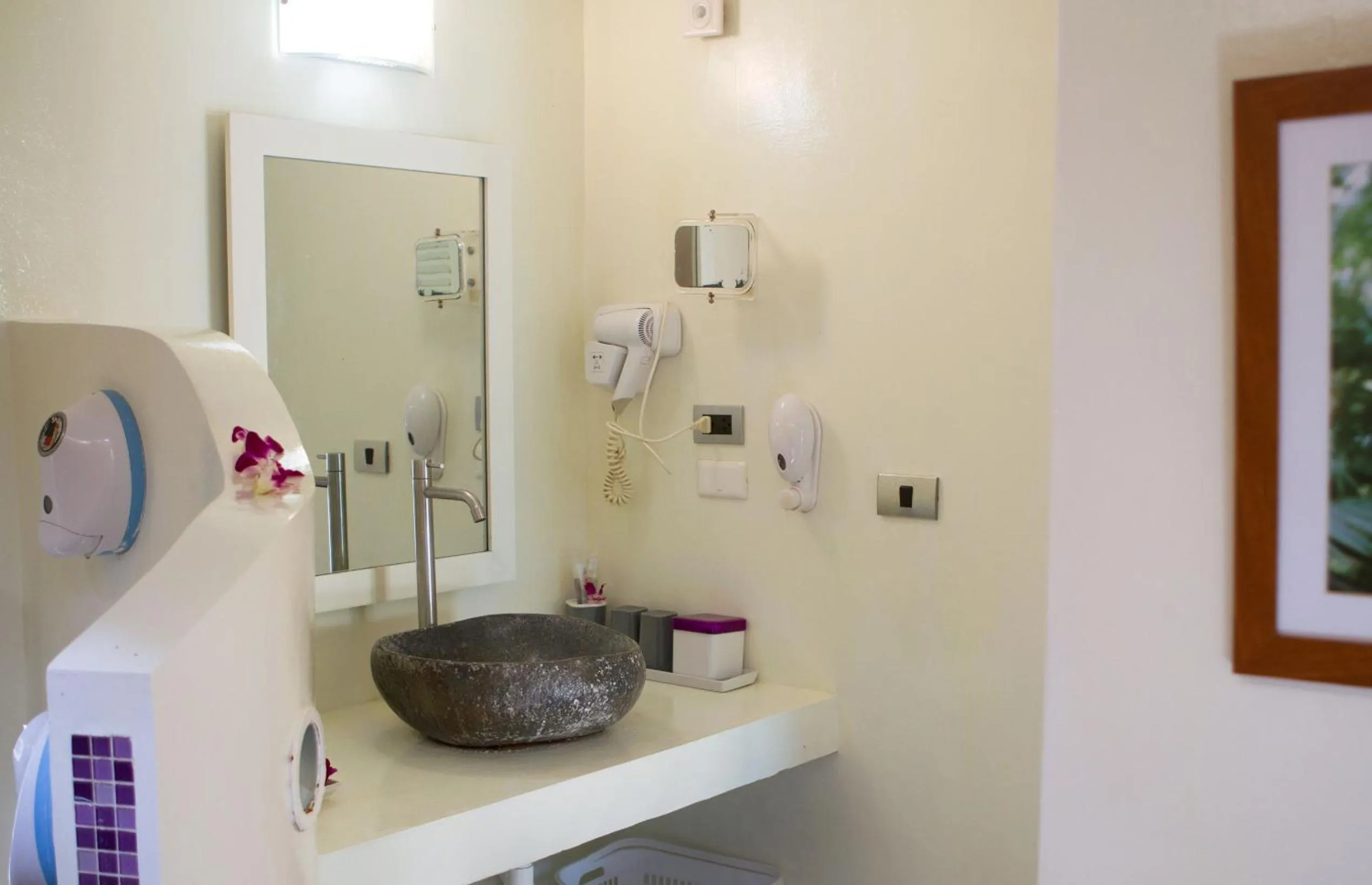 Bathroom in Mama Beach Residence - Adults Only