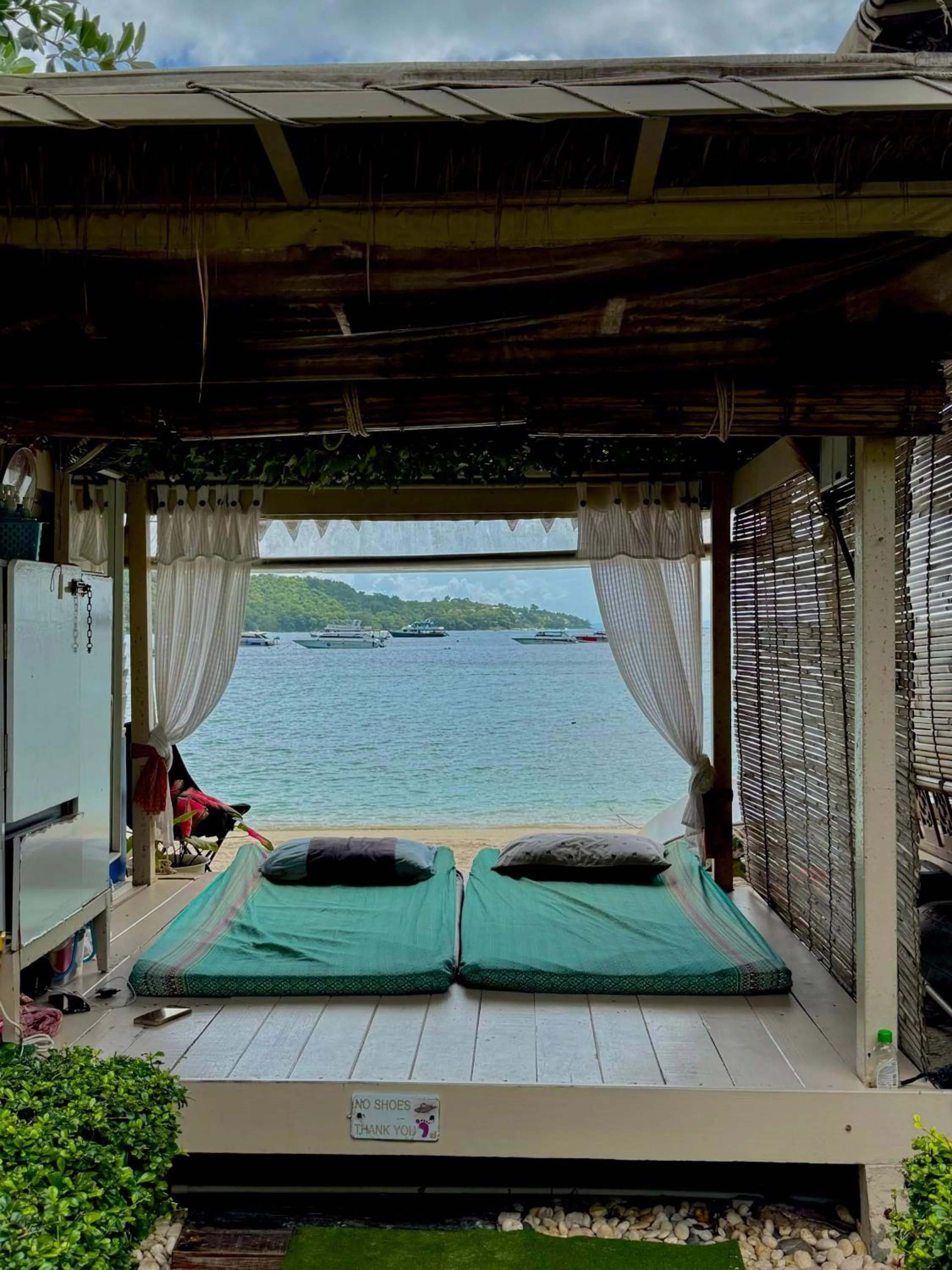 Massage in Mama Beach Residence - Adults Only