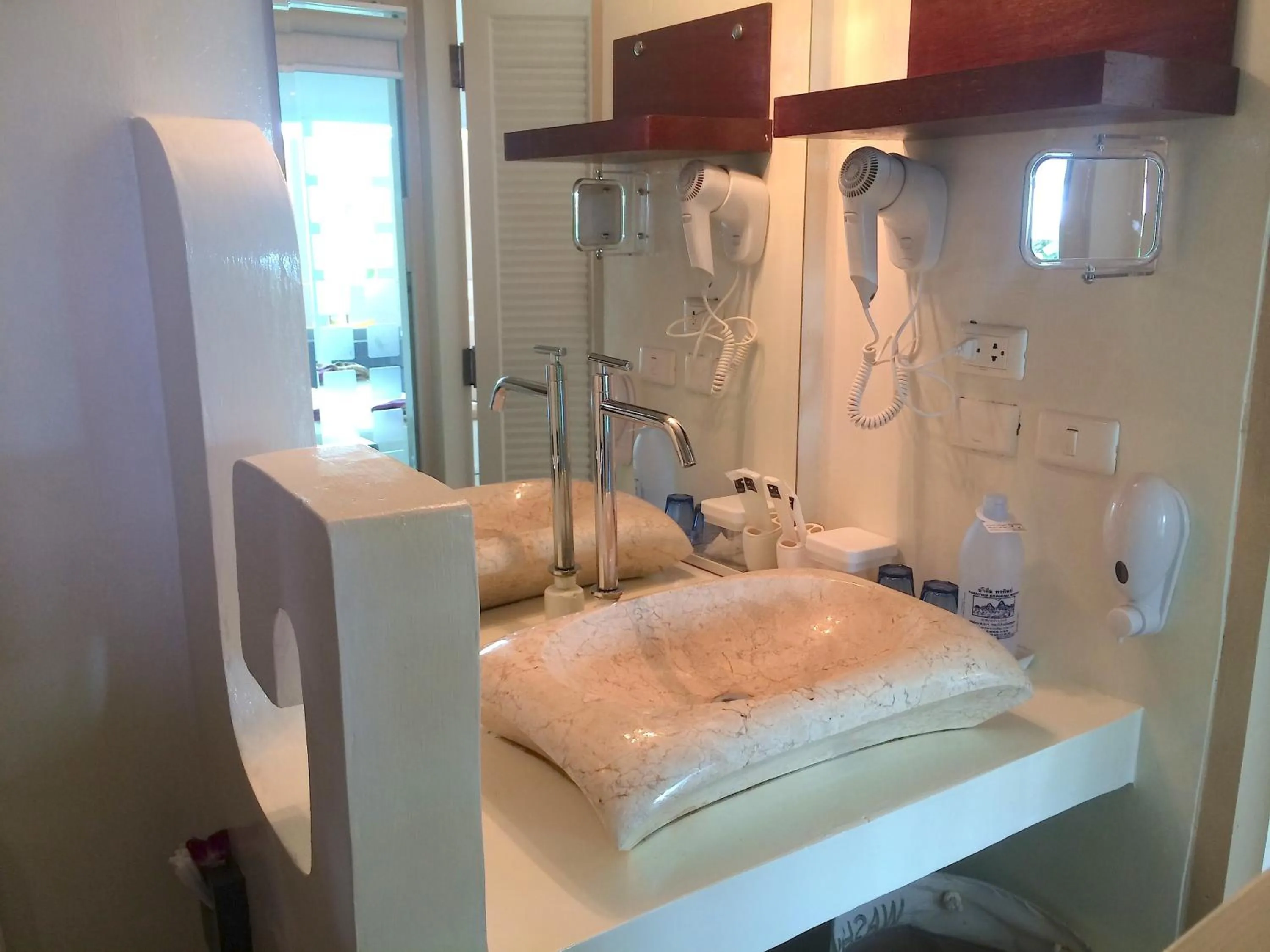 Bathroom in Mama Beach Residence - Adults Only