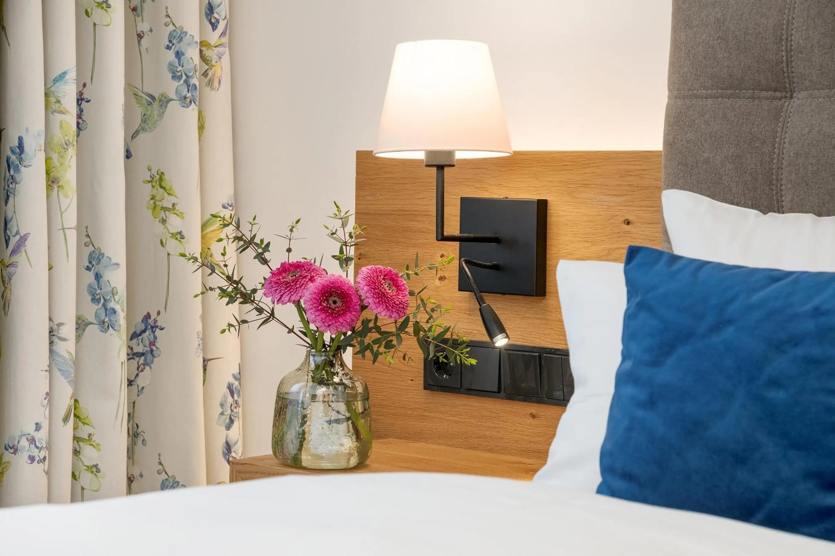 Photo of the whole room, Bed in Hotel Obermaier