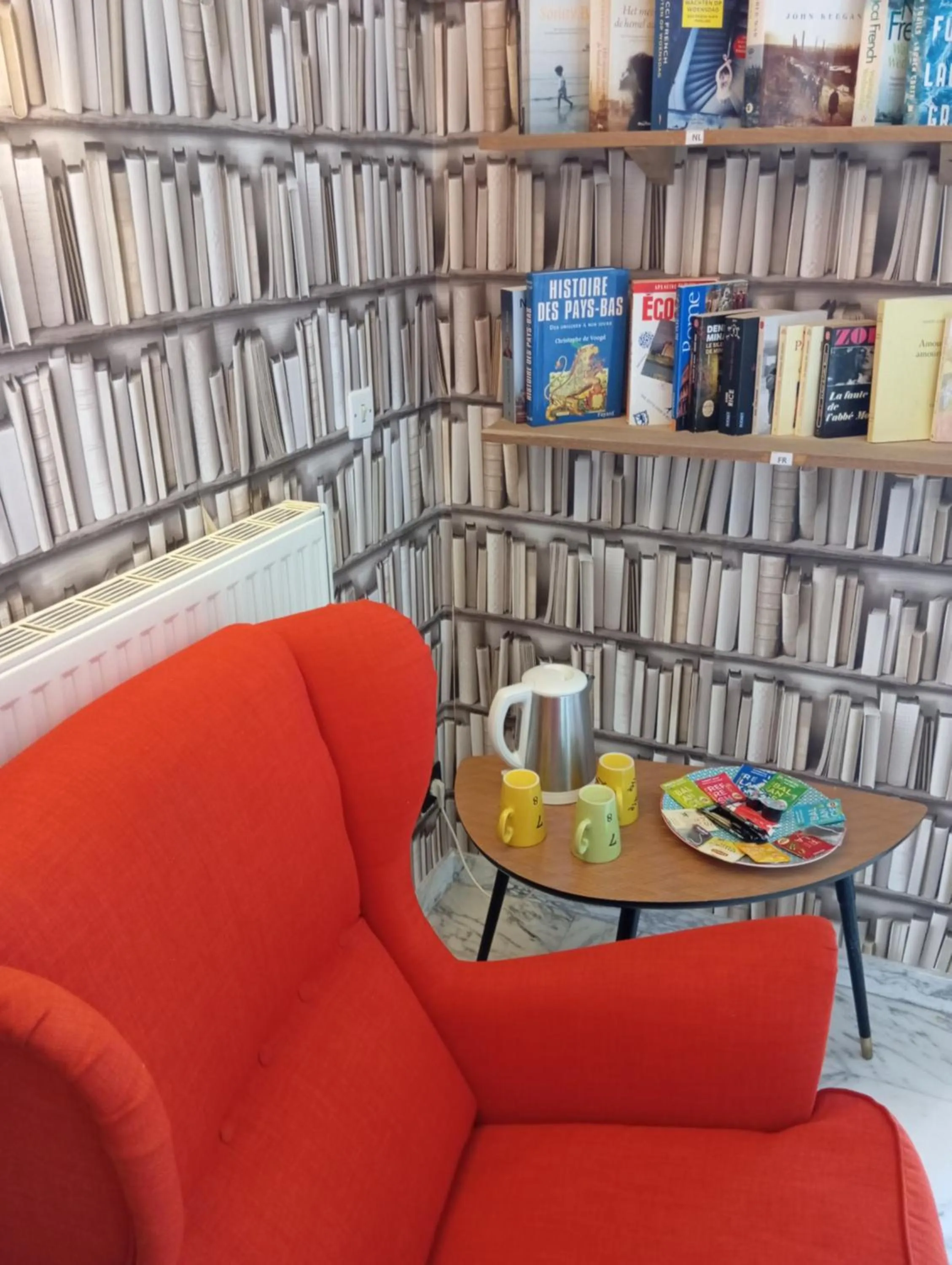 Library in Hotel ASTORIA- Saint Etienne-Centre des Congrès-