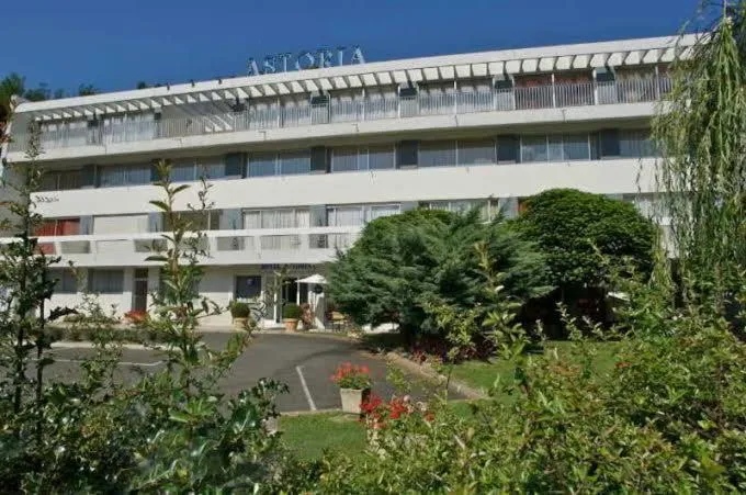 Hotel ASTORIA- Saint Etienne-Centre des Congrès-