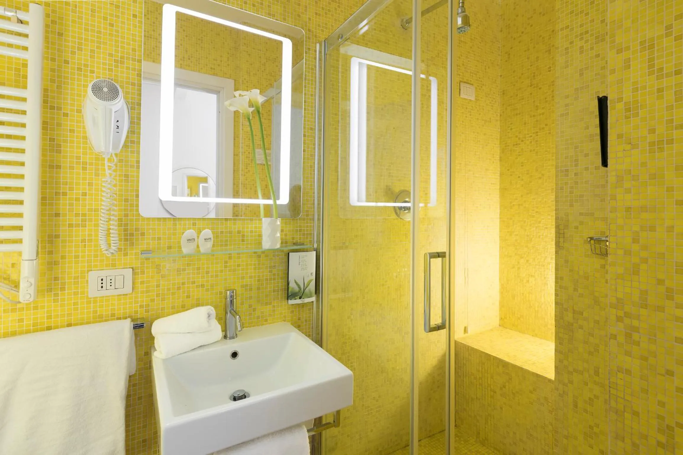 Bathroom in Maison Giulia by Hili