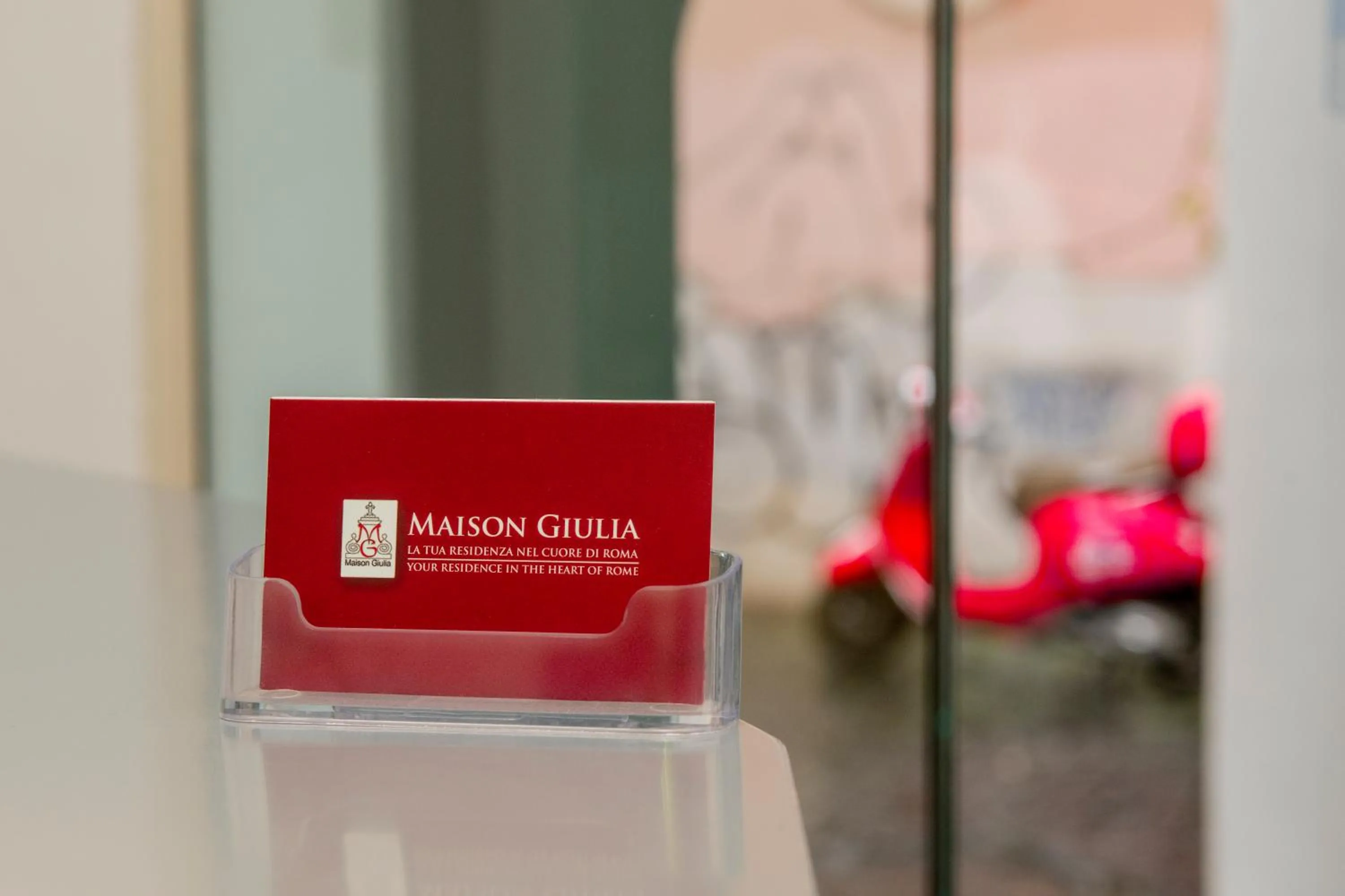 Logo/Certificate/Sign in Maison Giulia by Hili
