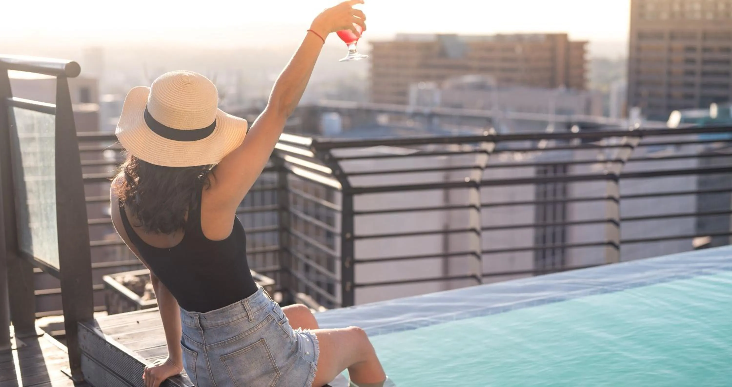 Swimming pool in The Parktonian All Suite Hotel