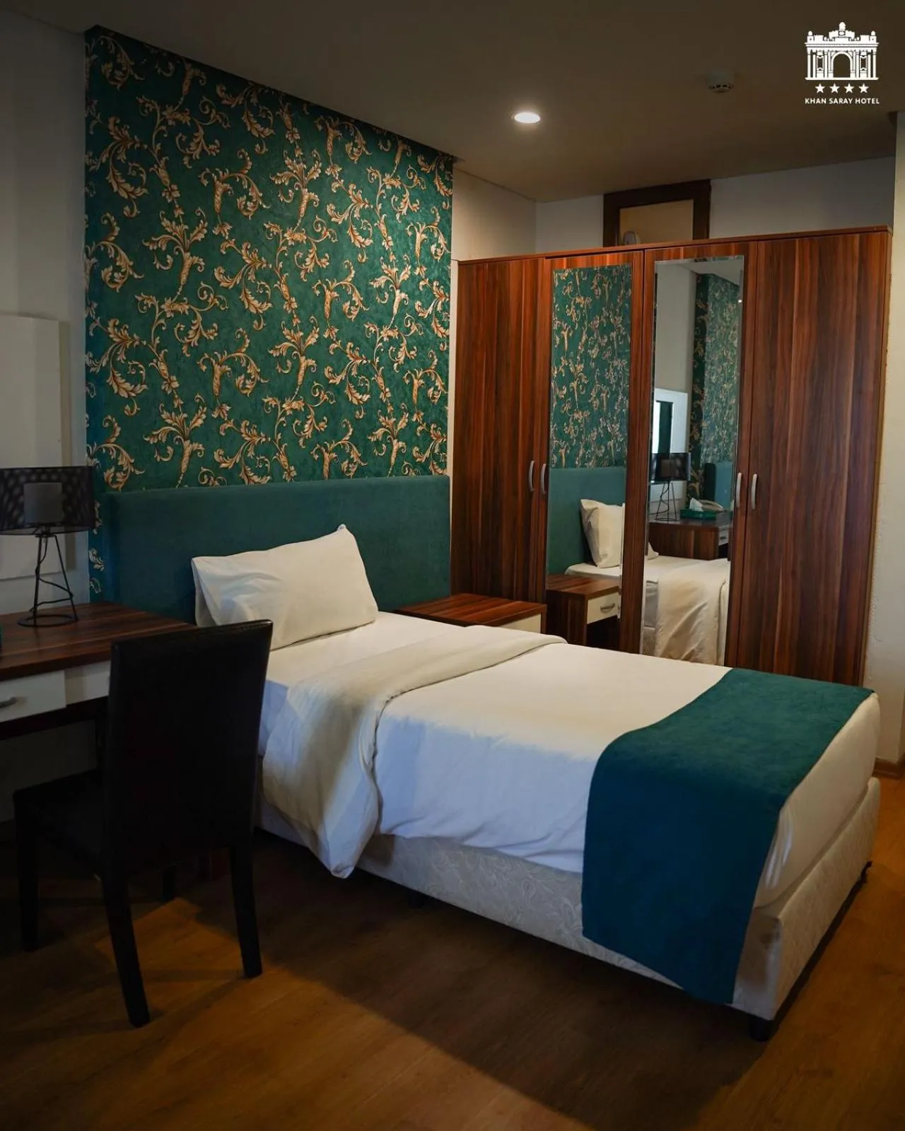 Bedroom, Bed in Khan Saray
