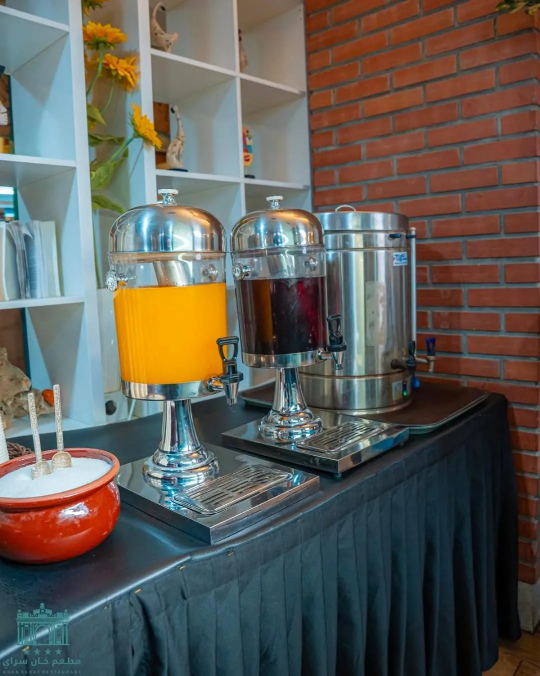 Food and drinks in Khan Saray