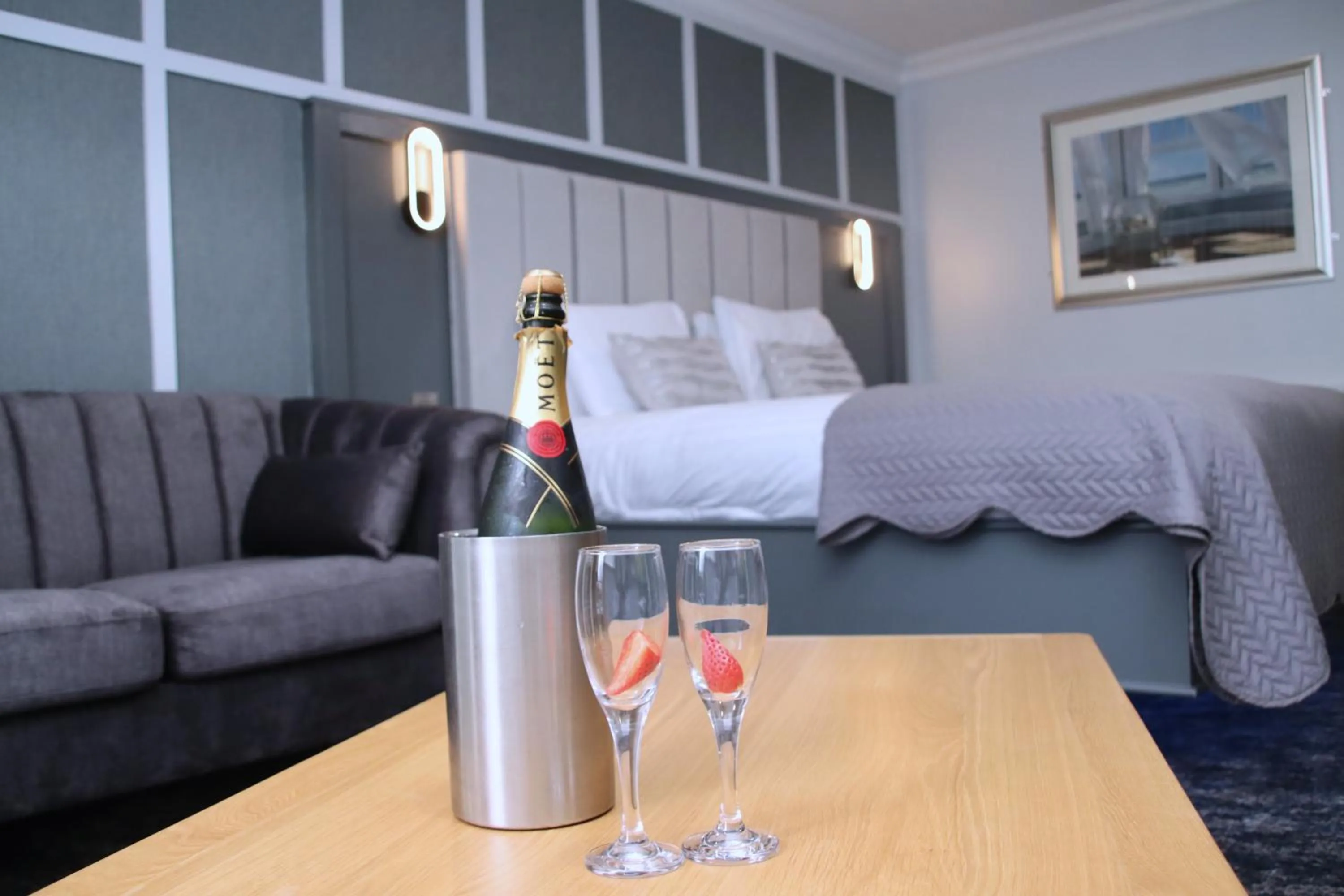 Bed in Beechlawn Hotel