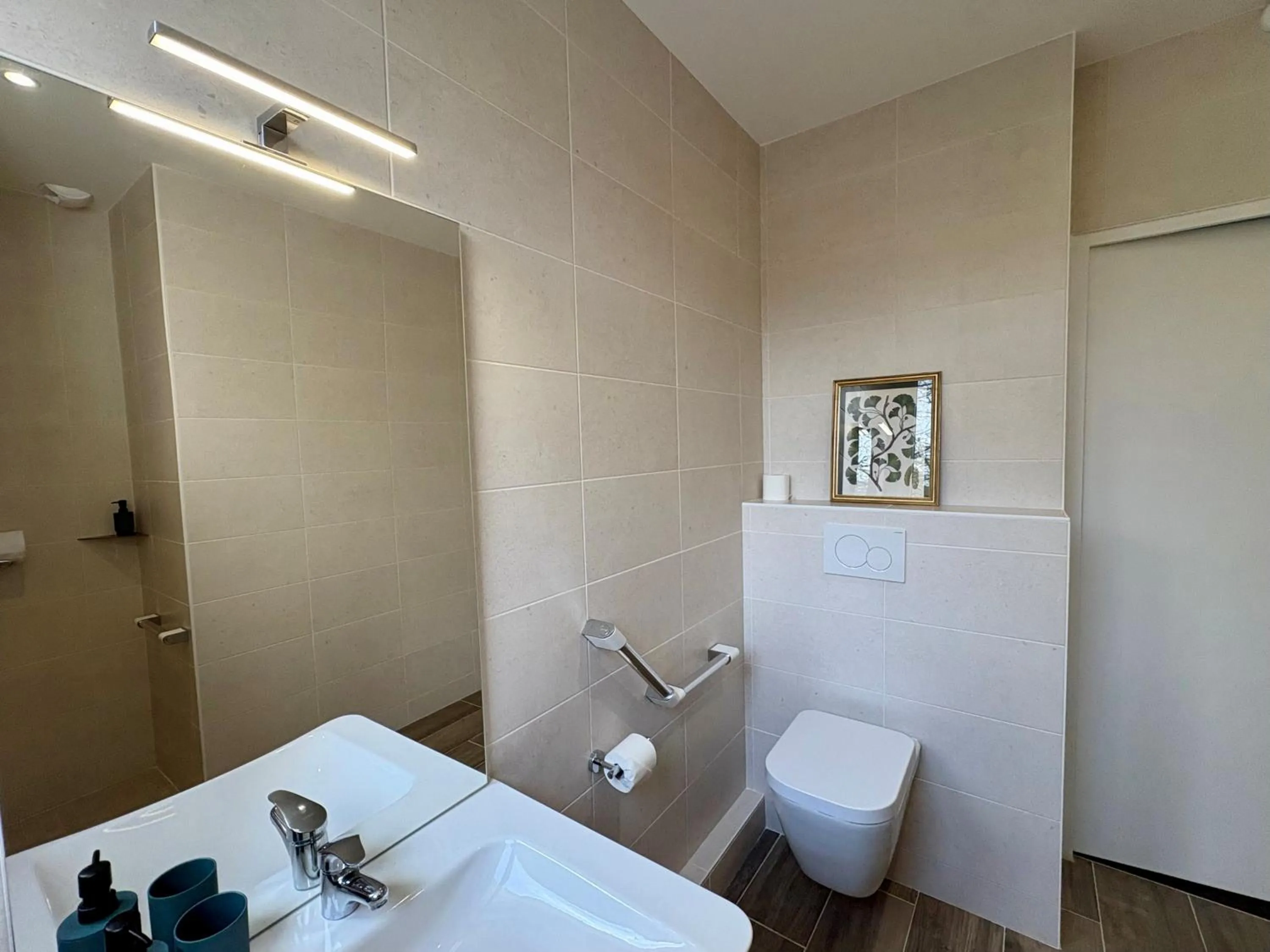 Bathroom in Hôtel de la Marine