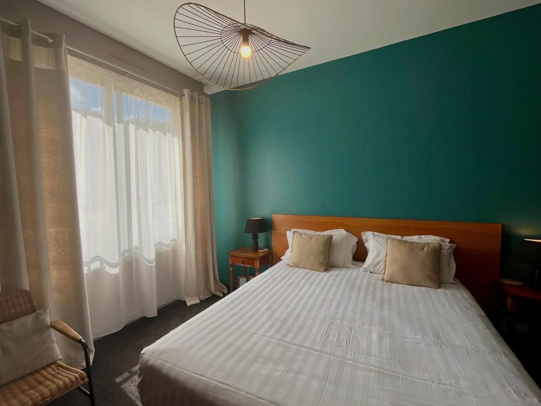 Bed in Hôtel de la Marine