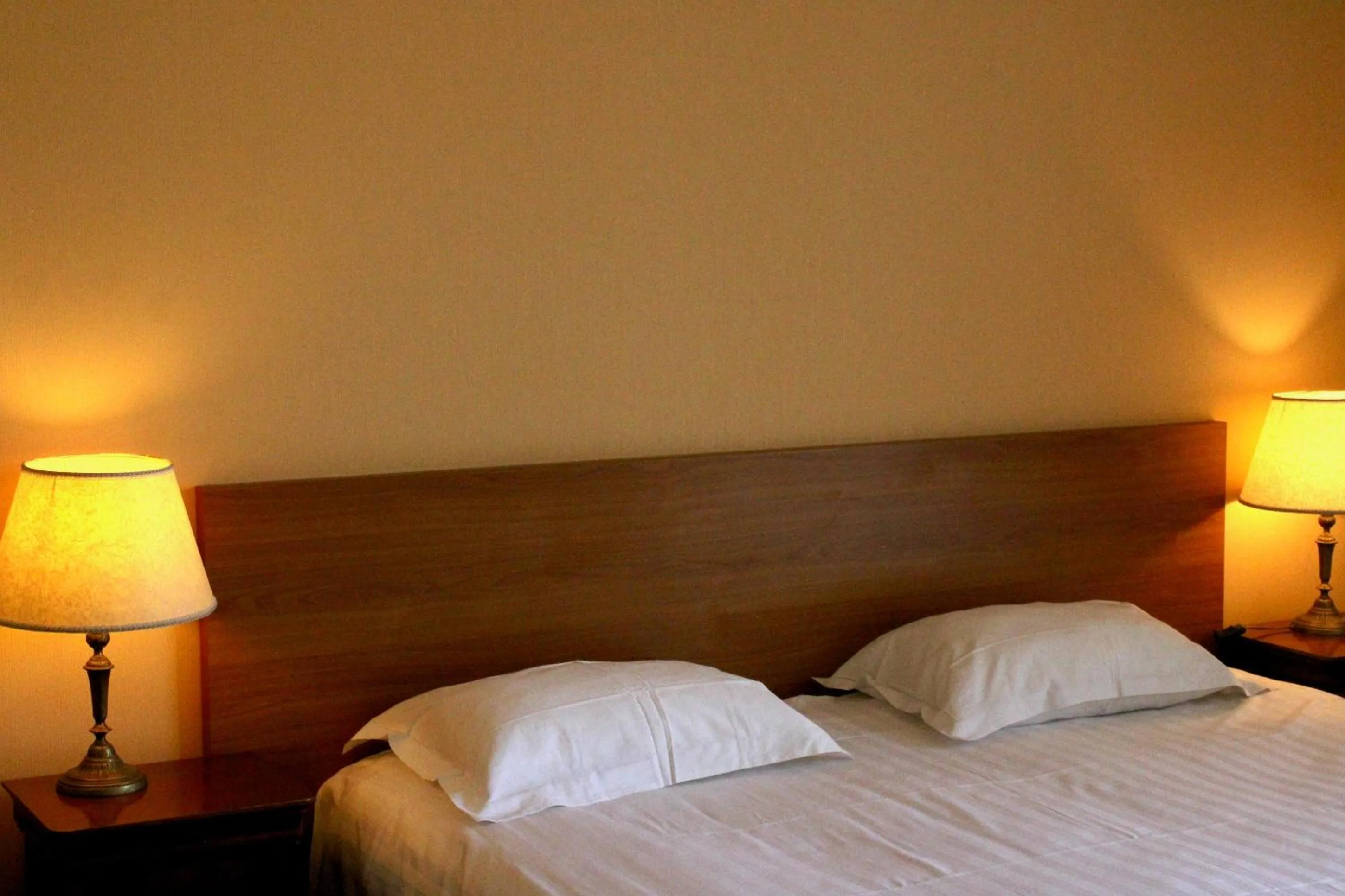 Bed in Hôtel de la Marine