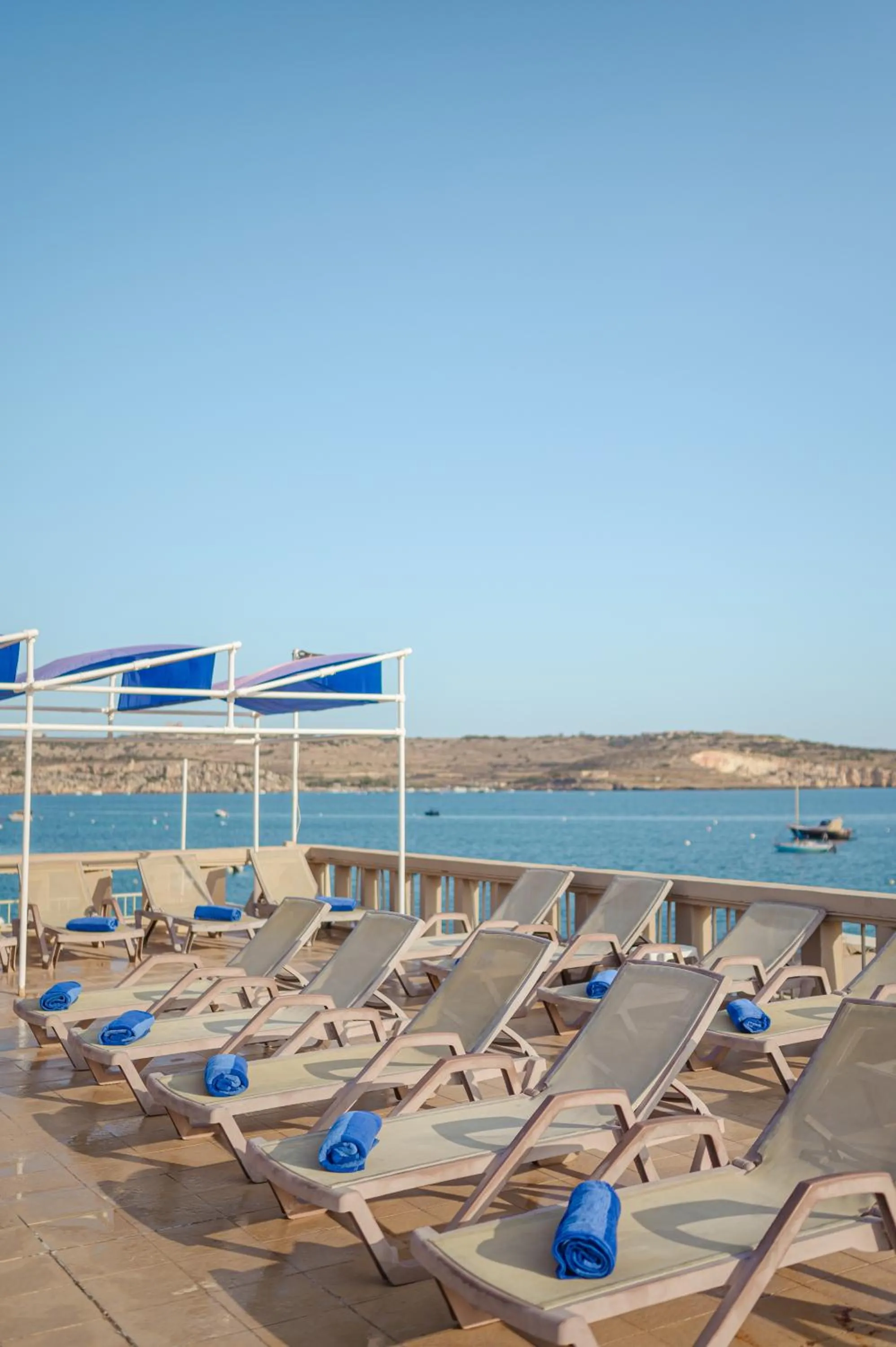 Pool view in Gillieru Harbour Hotel