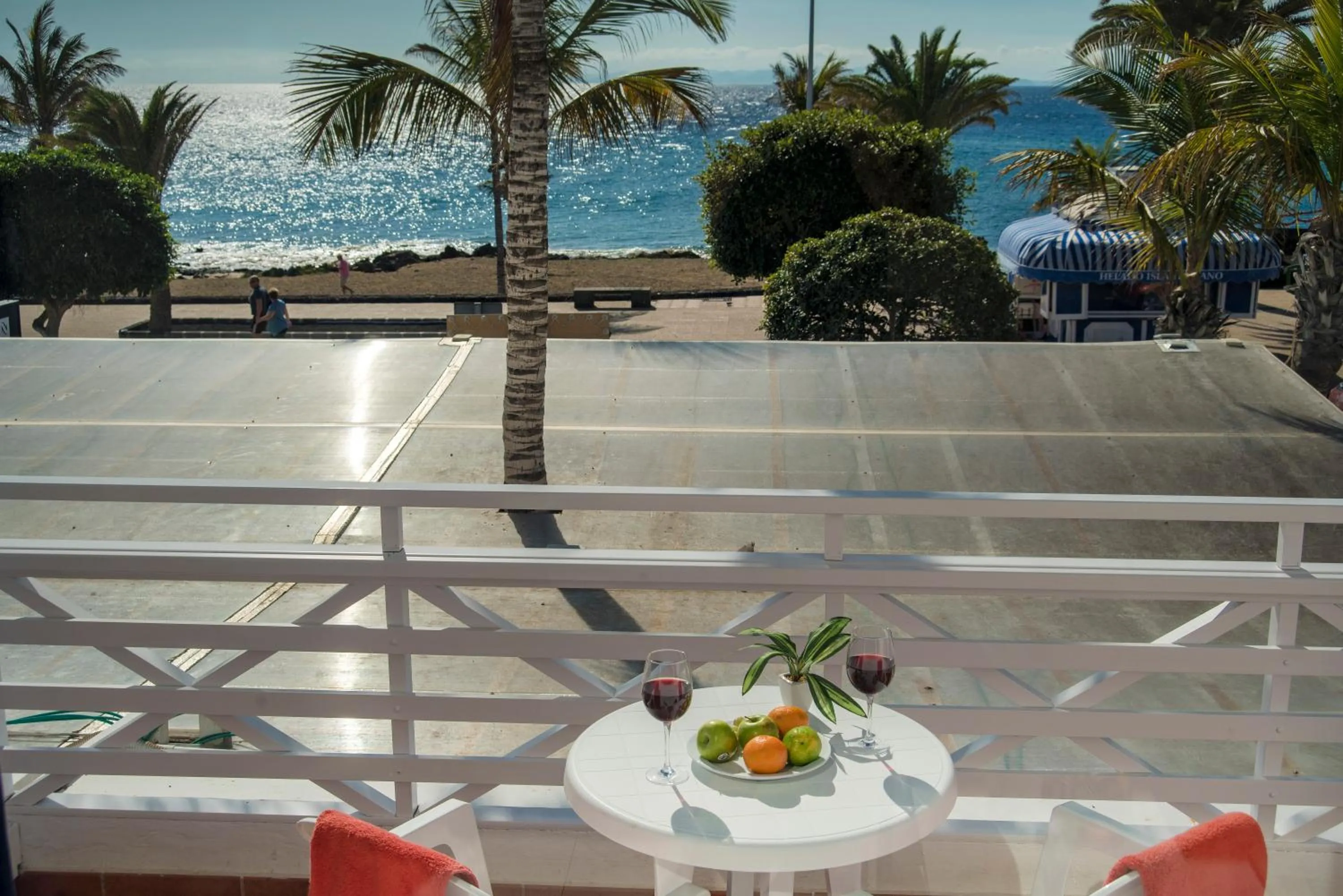 Rocas Blancas Apartments