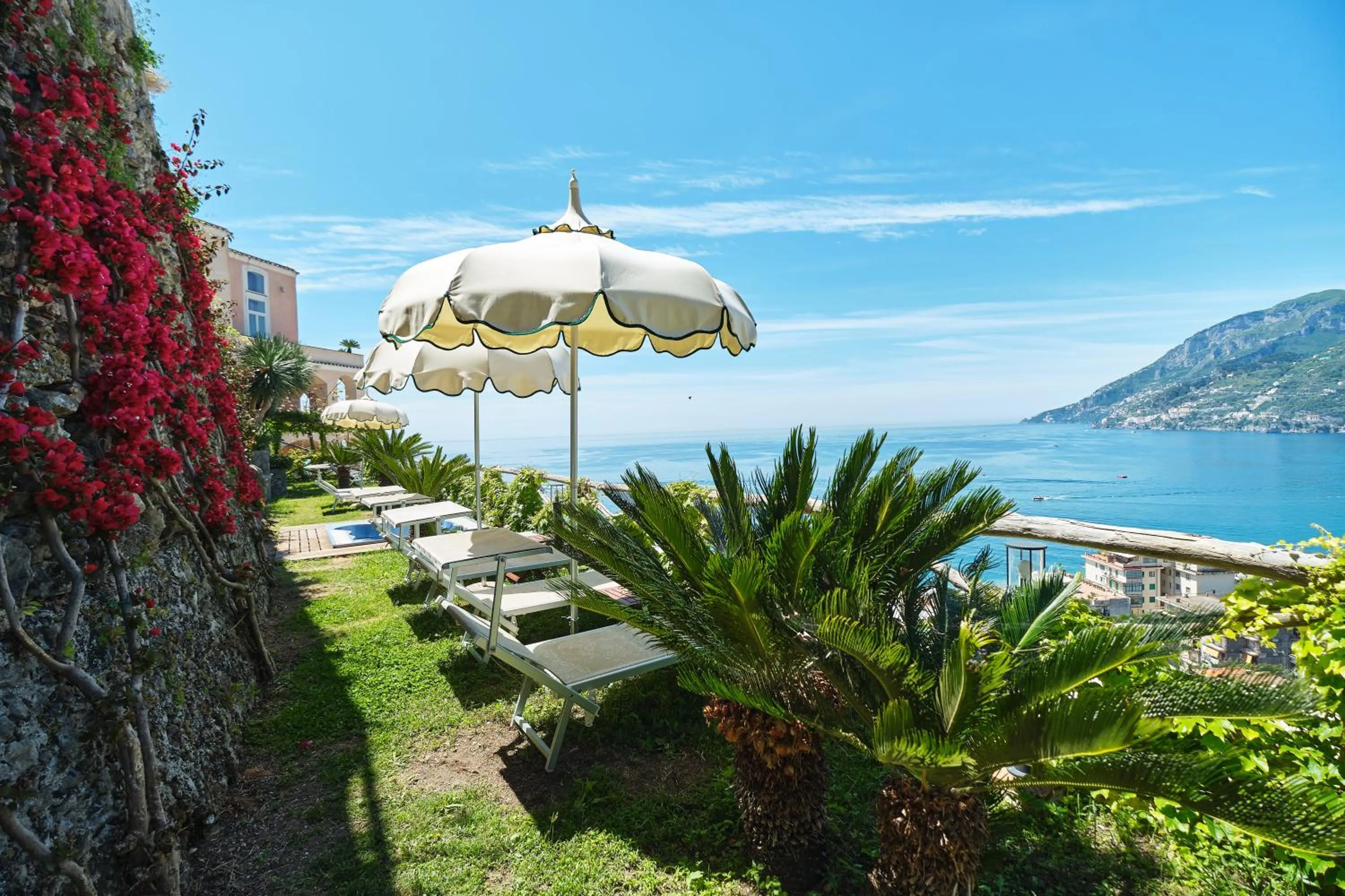 Swimming pool in Hotel Botanico San Lazzaro
