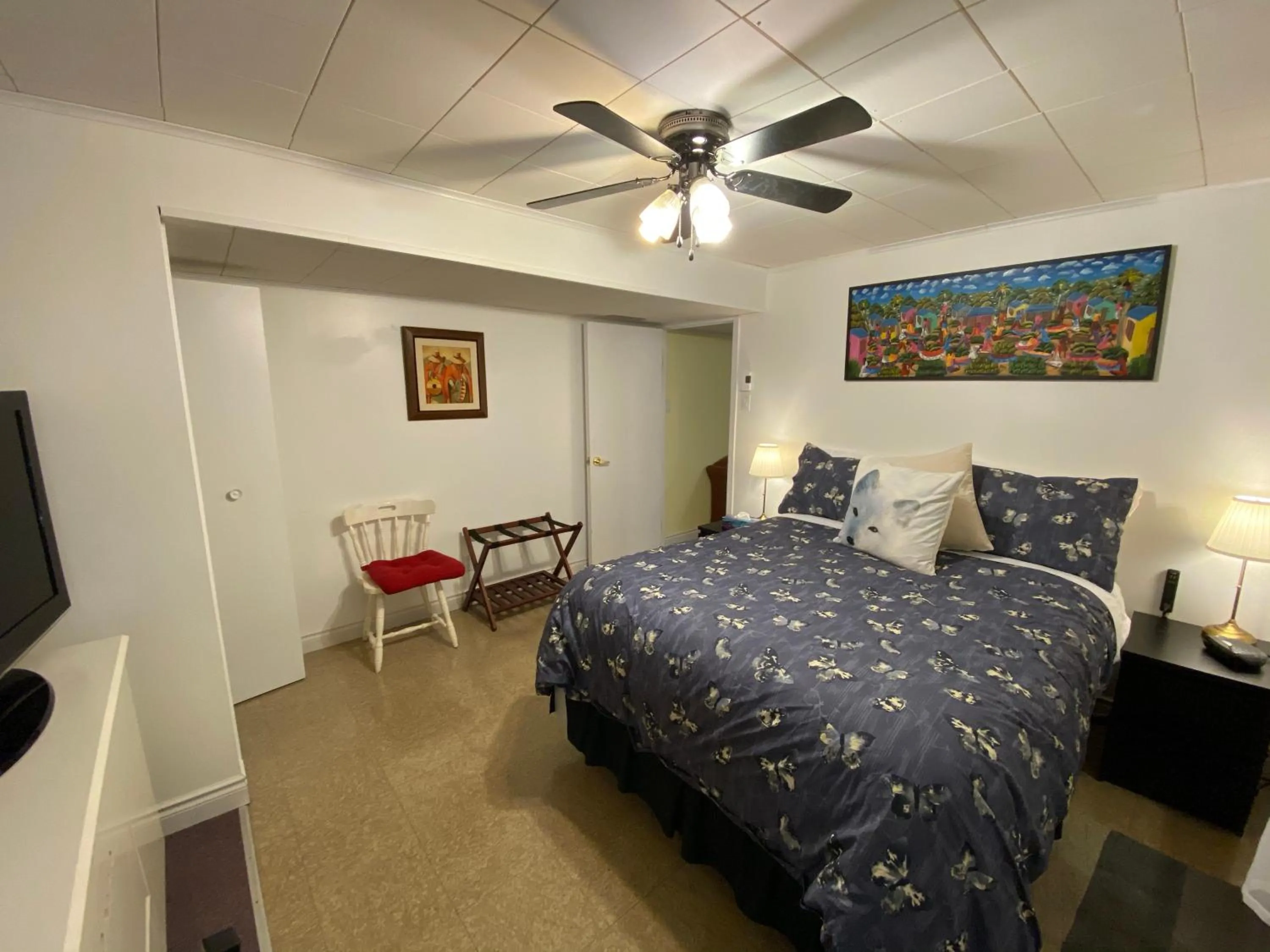 Bed in Martine & Michel