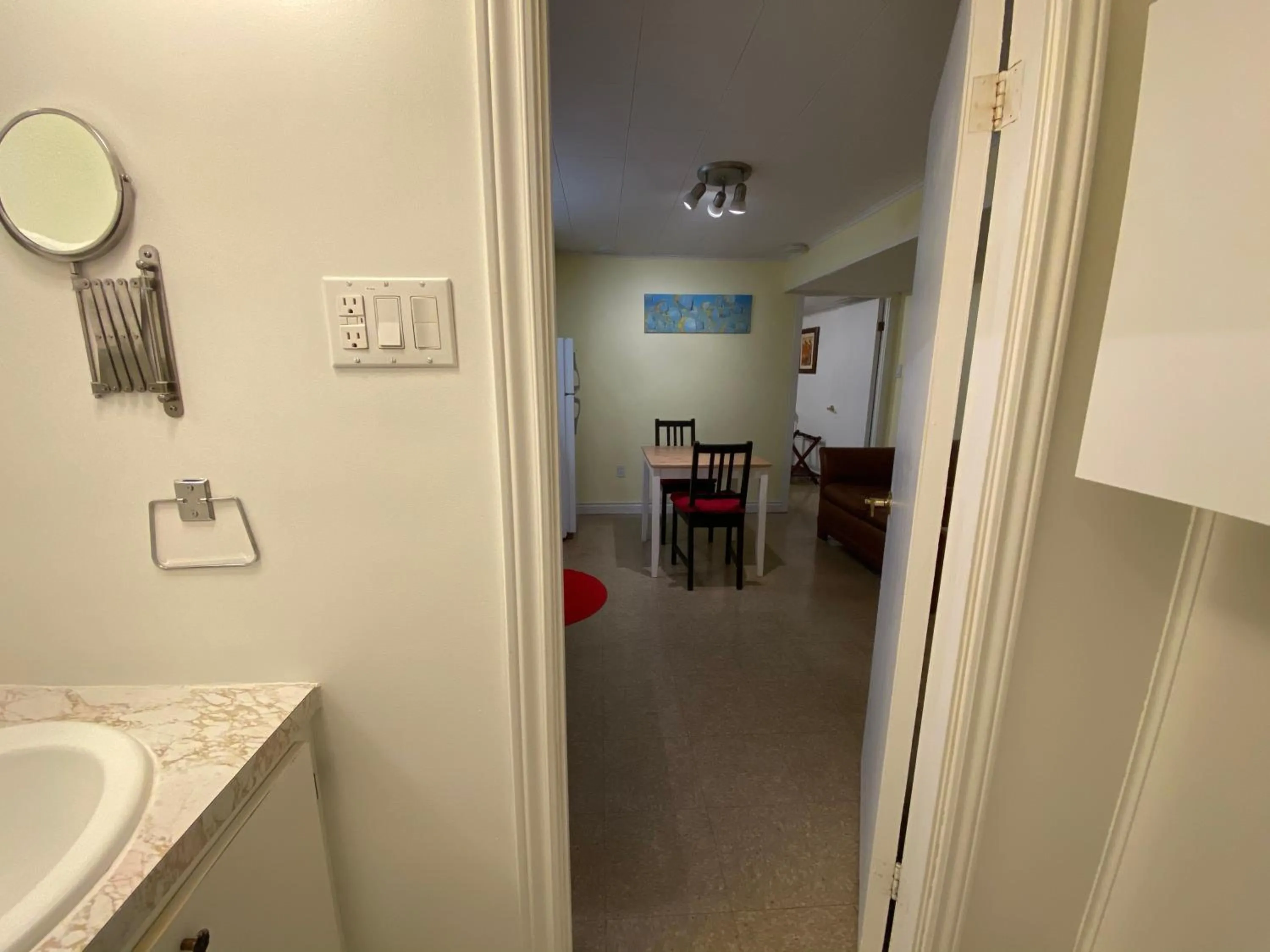 Bathroom in Martine & Michel