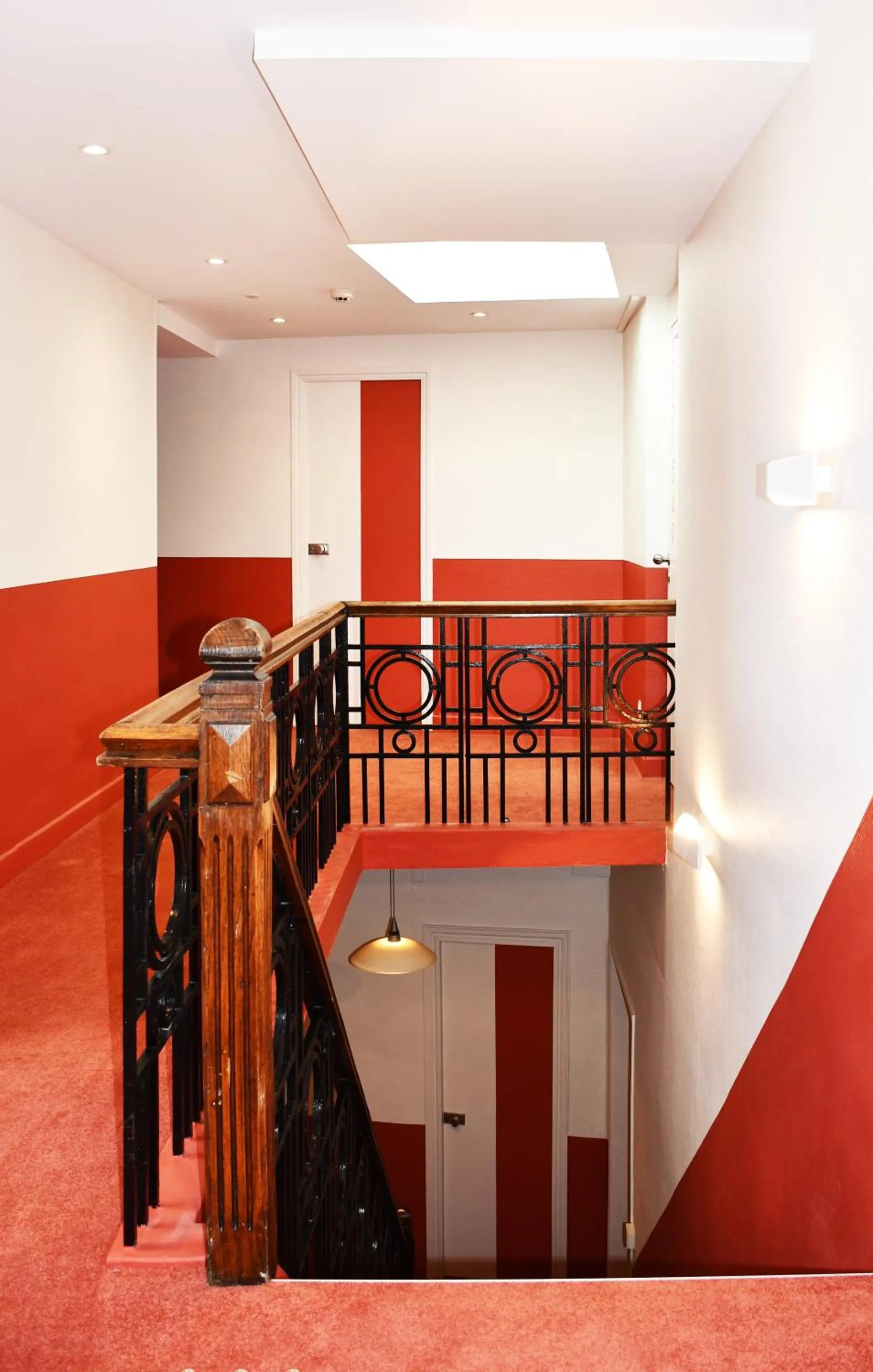 Property building in Hotel Moderne