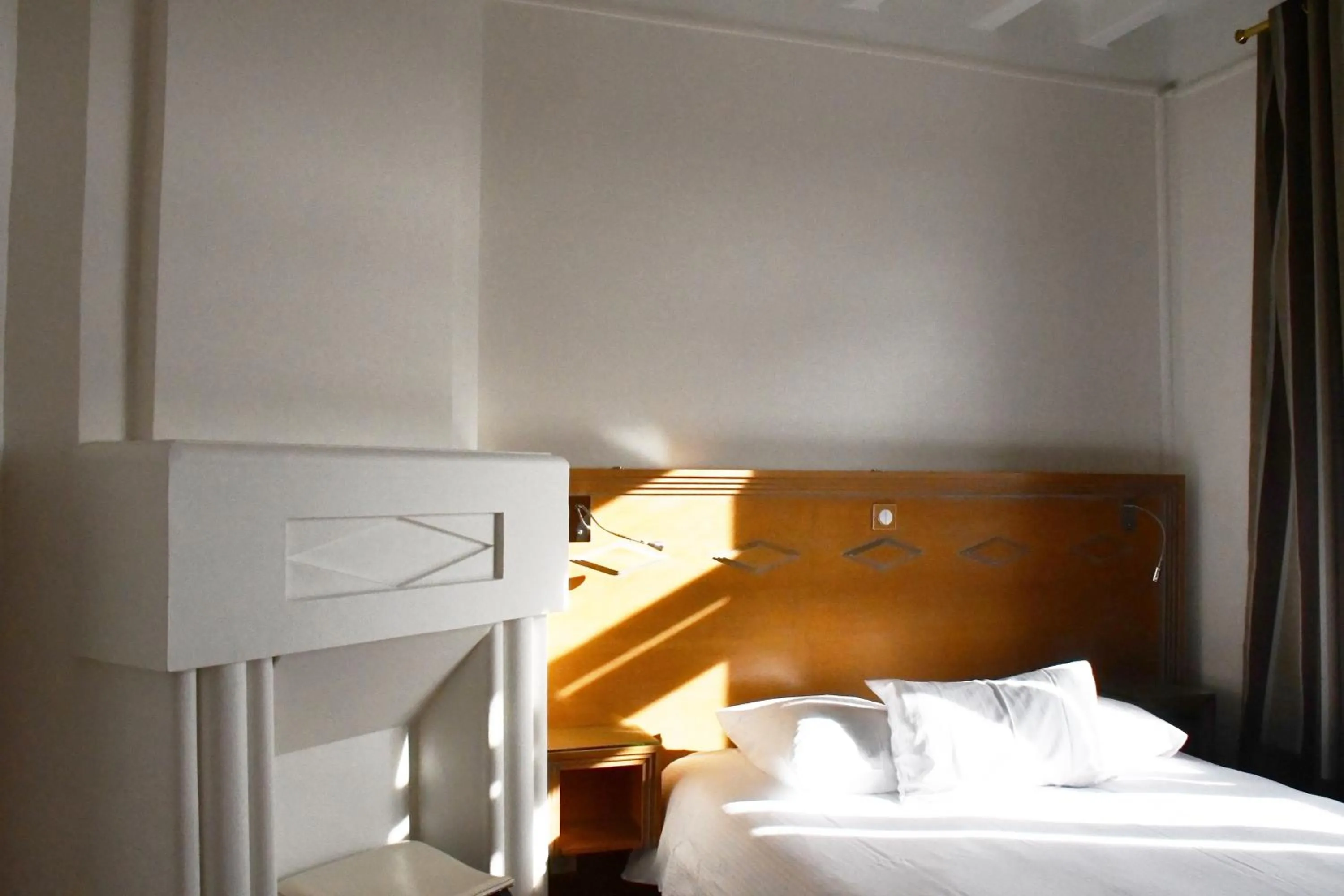Bedroom, Bed in Hotel Moderne