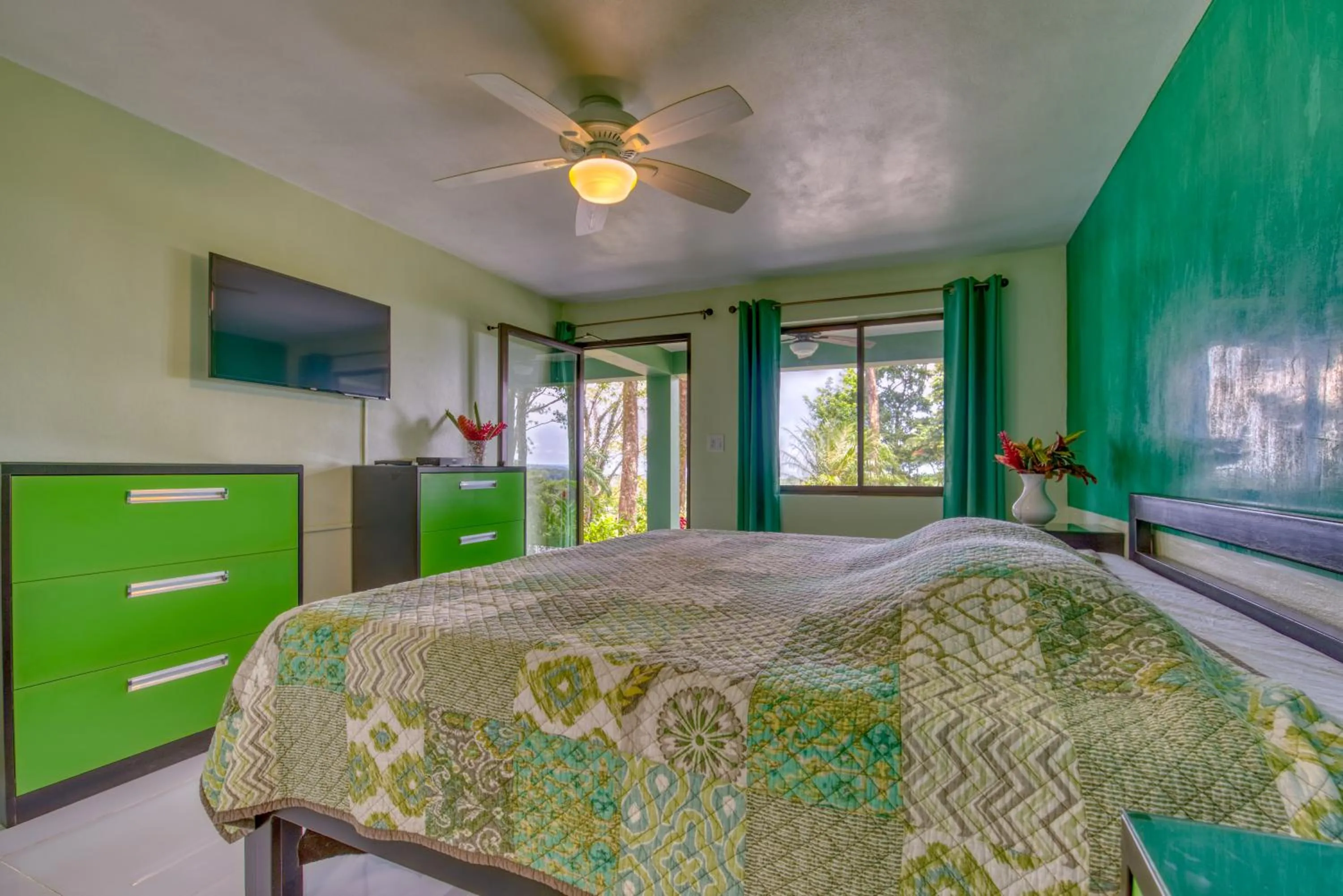 Deluxe King Room in Hotel Casa Conley Del Mar