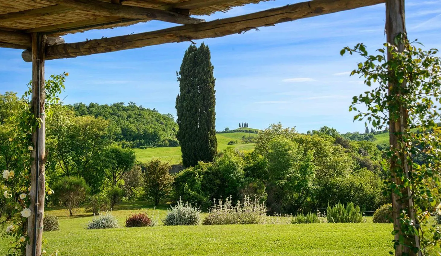 Garden view in San Giovanni Terme Rapolano