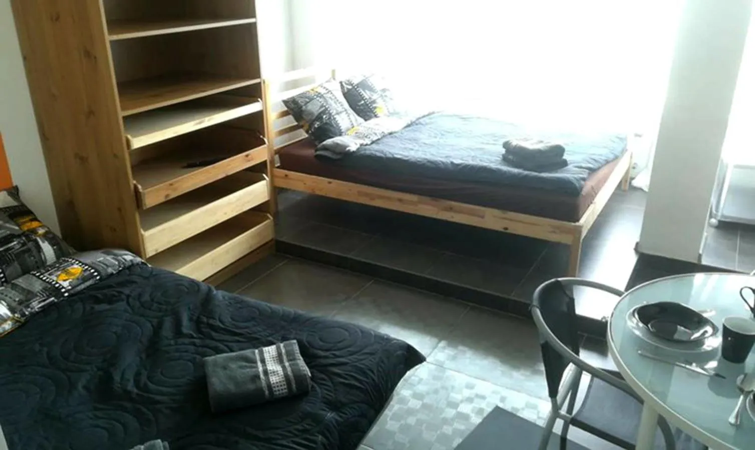 Bed in Walk distance to mokotow business park