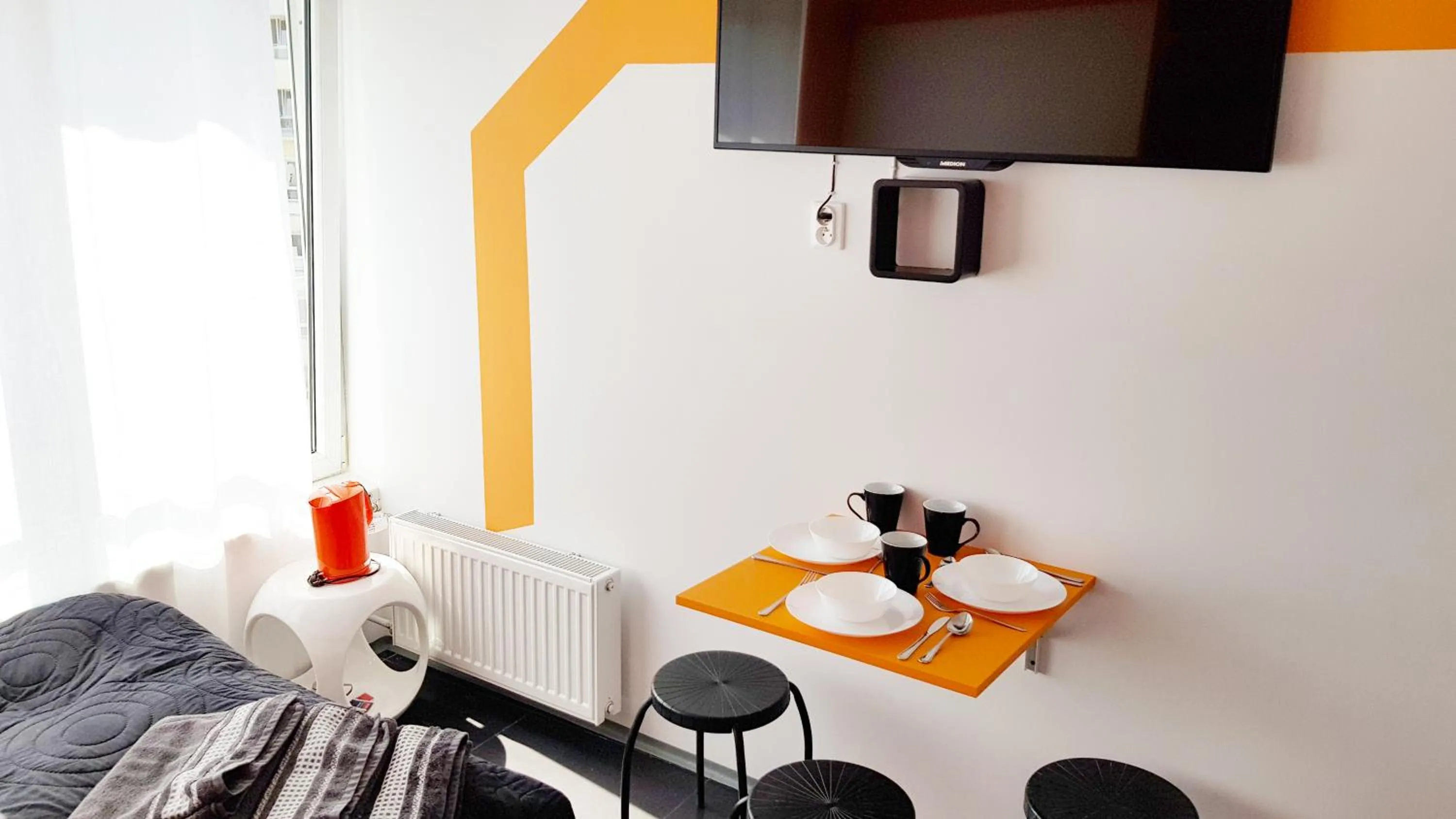 Bed in Walk distance to mokotow business park