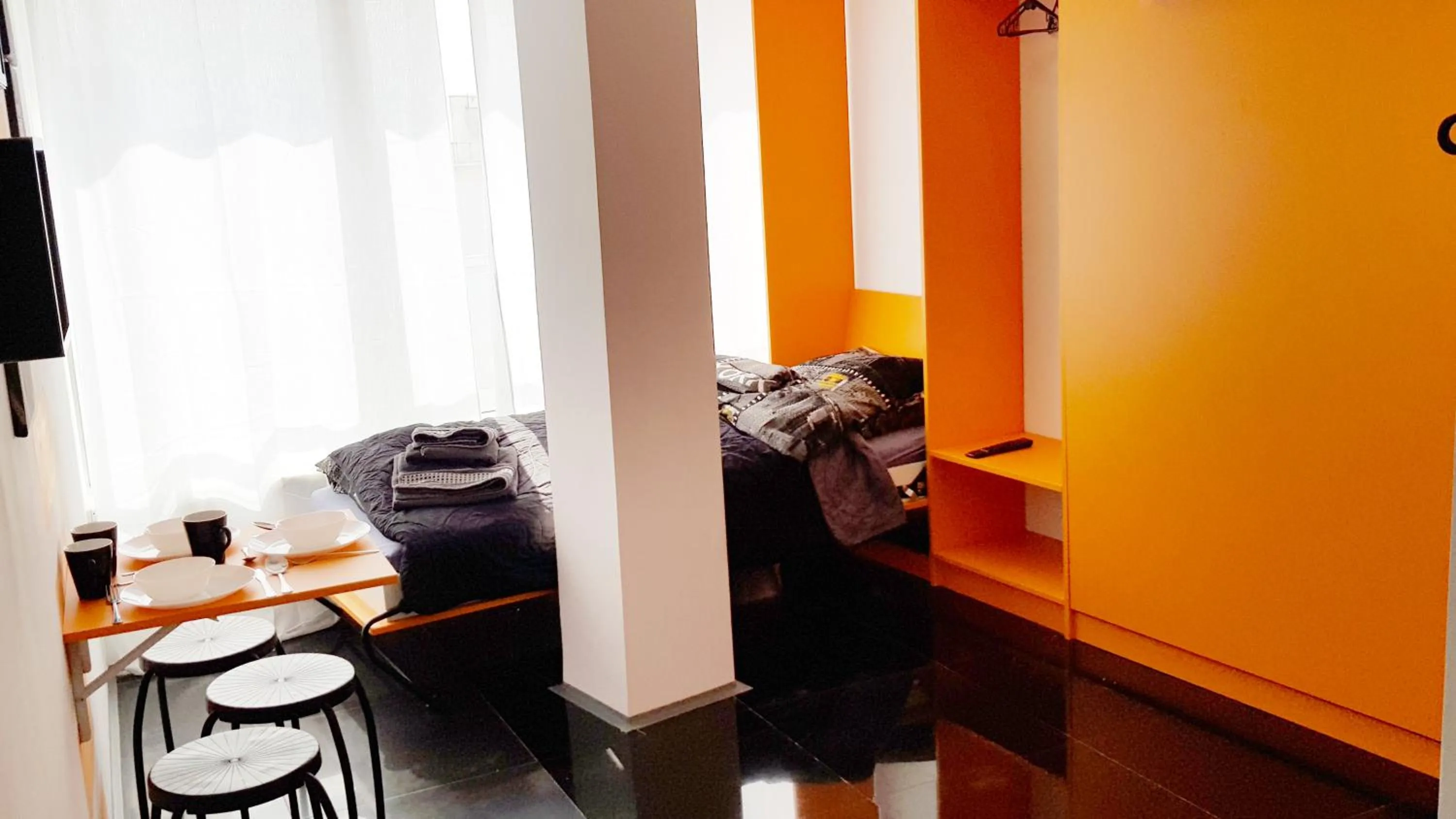 Walk distance to mokotow business park