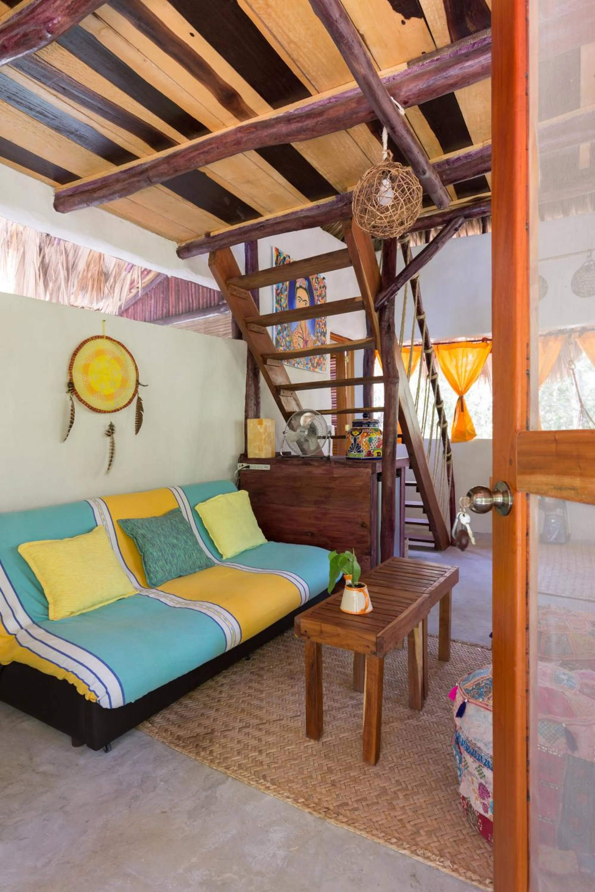 Bed in MELI-MELO P&B