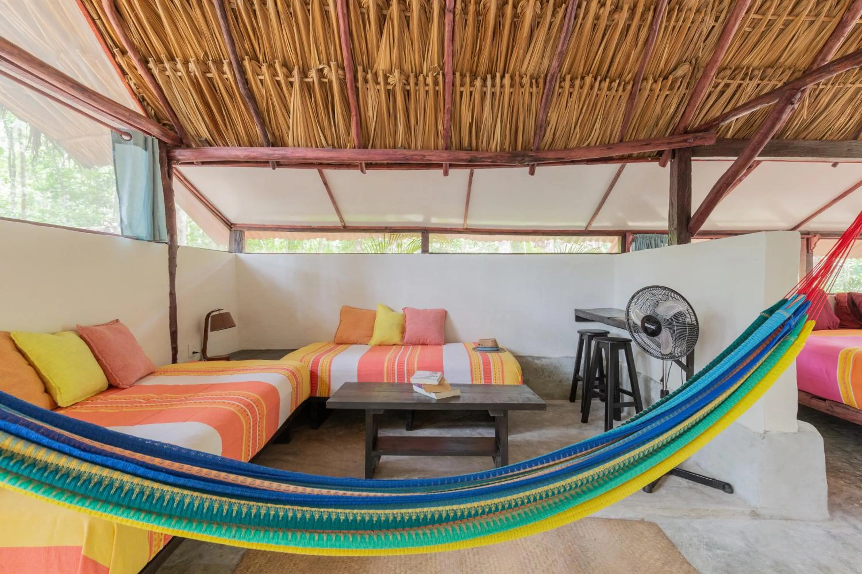 Bed in MELI-MELO P&B