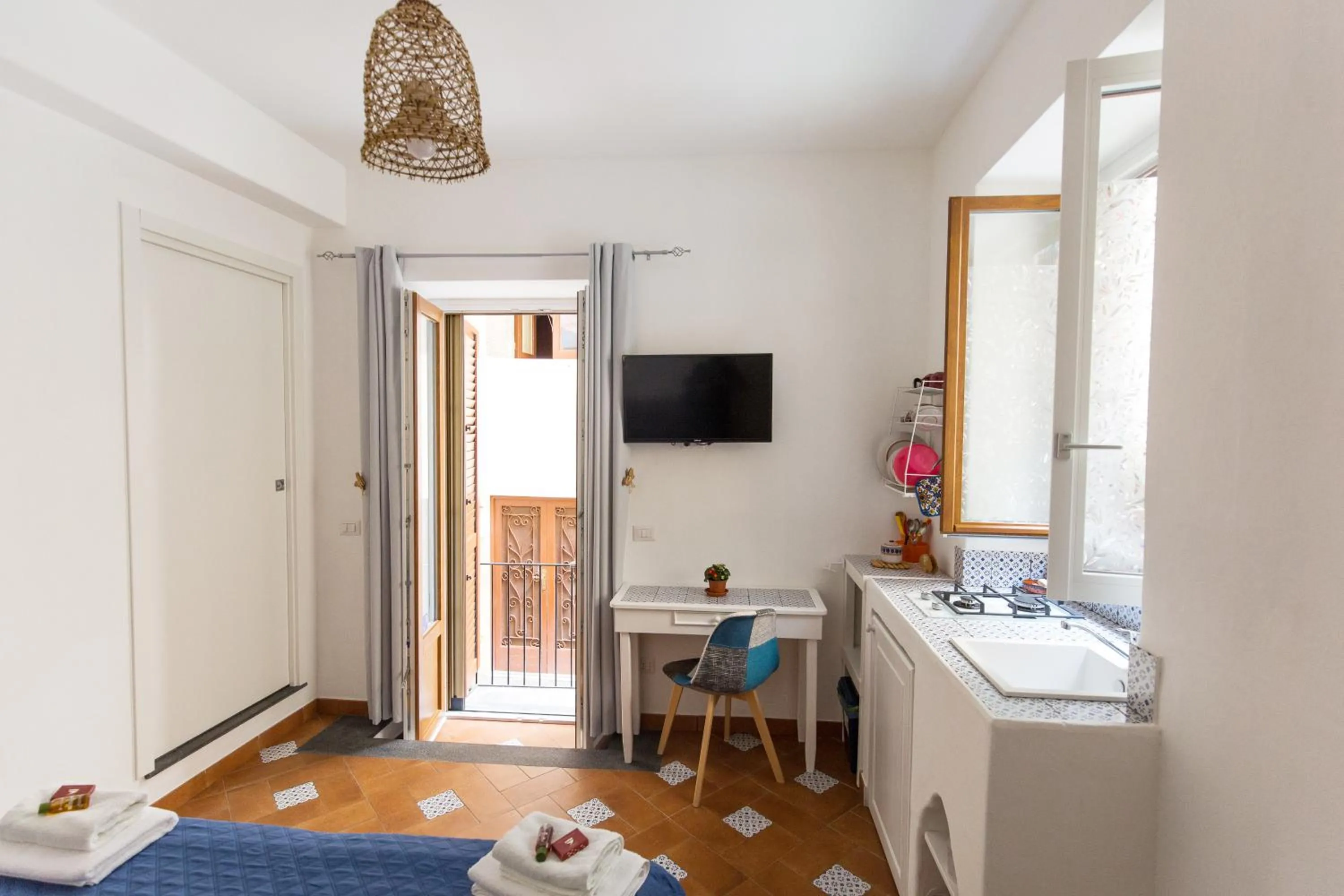 Restaurant/places to eat, Bed in ALESSANDRAB&B