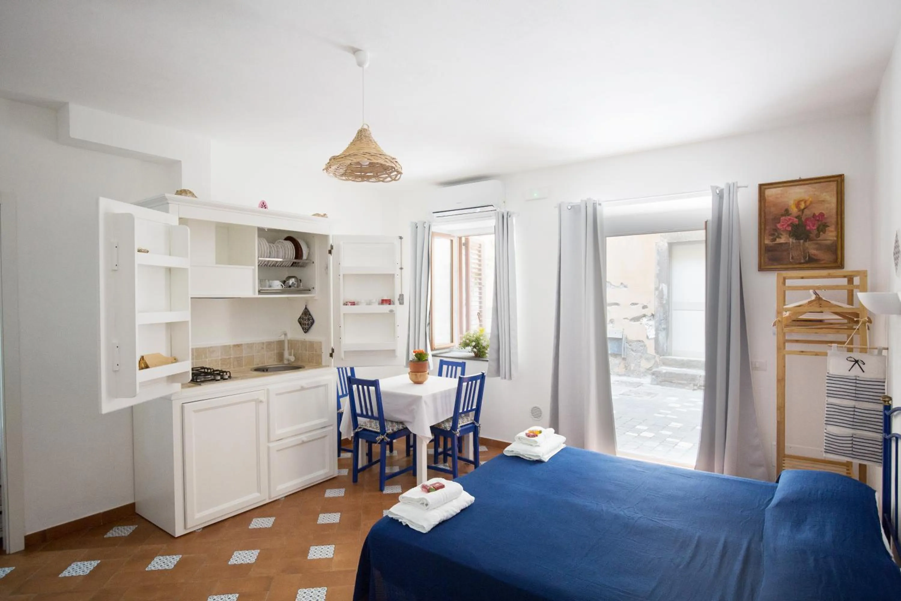 Restaurant/places to eat in ALESSANDRAB&B