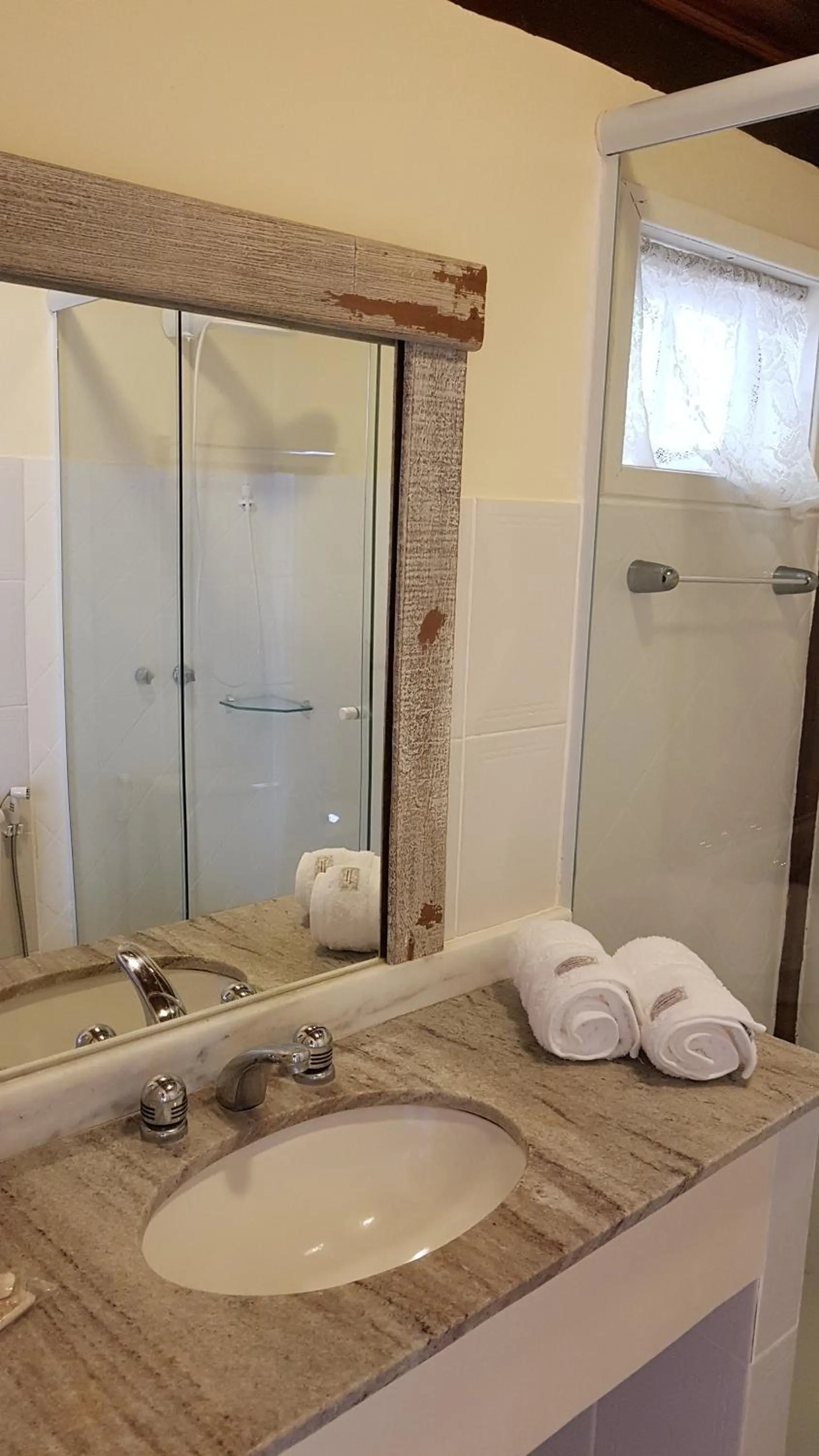 Bathroom in Pousada Costa do Sapê