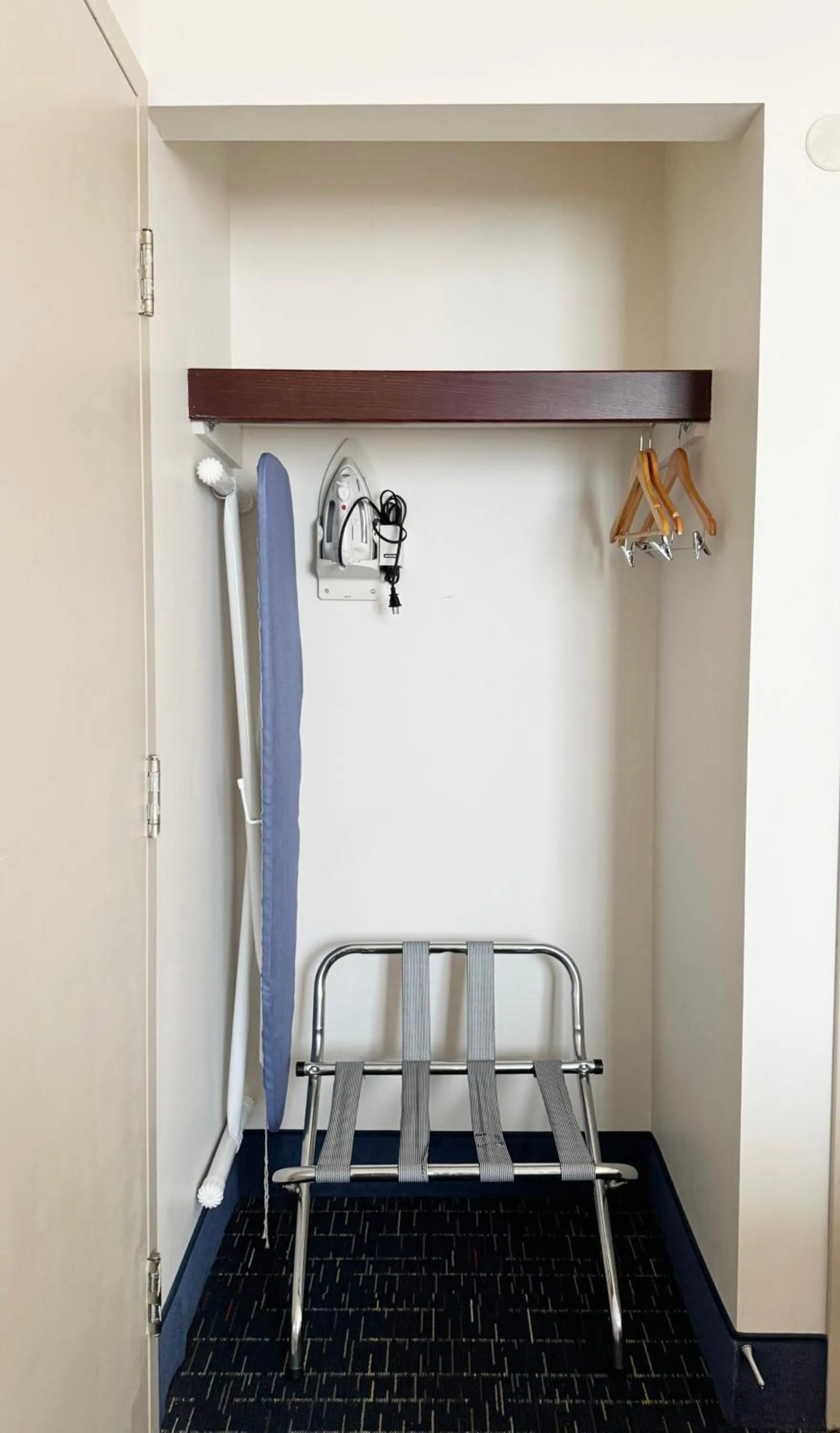 furniture in Divya Sutra Plaza and Conference Centre Calgary Airport