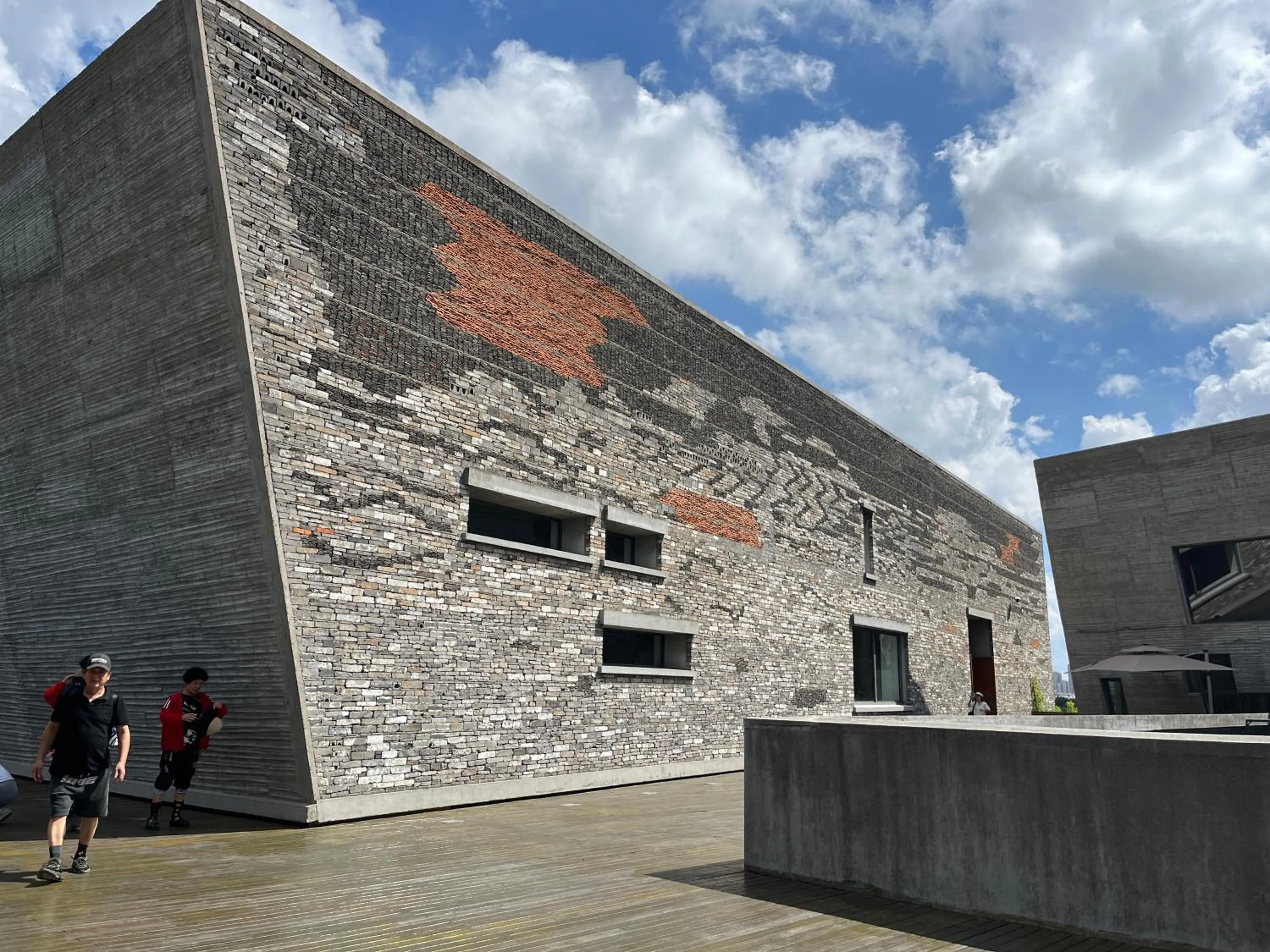 Nearby landmark in Shangri-La Ningbo