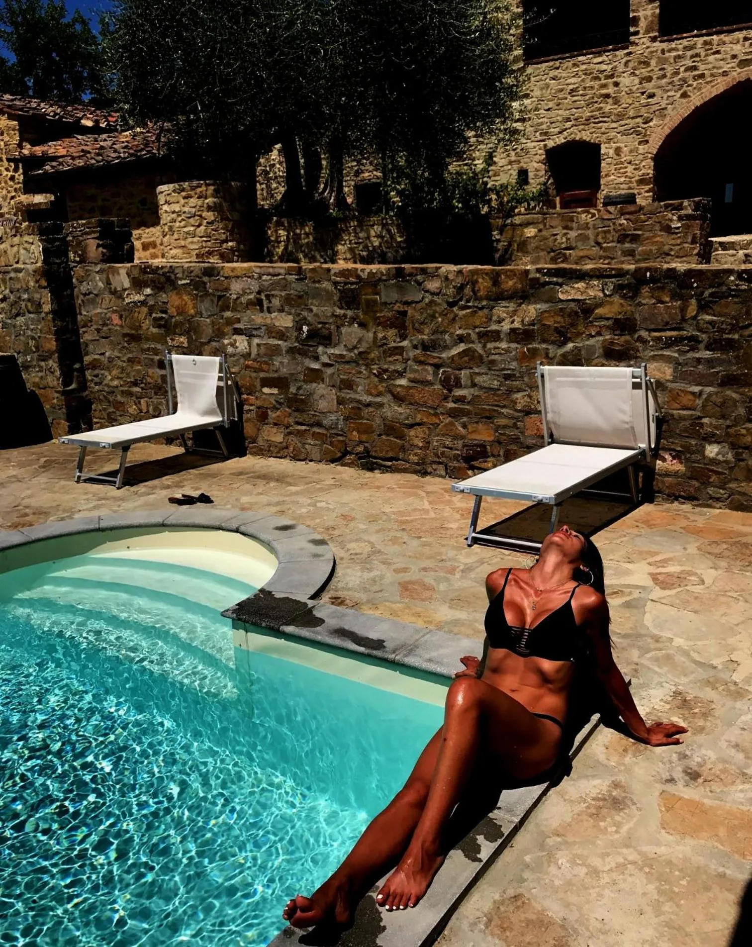 Swimming pool in La Rimbecca Greve in Chianti