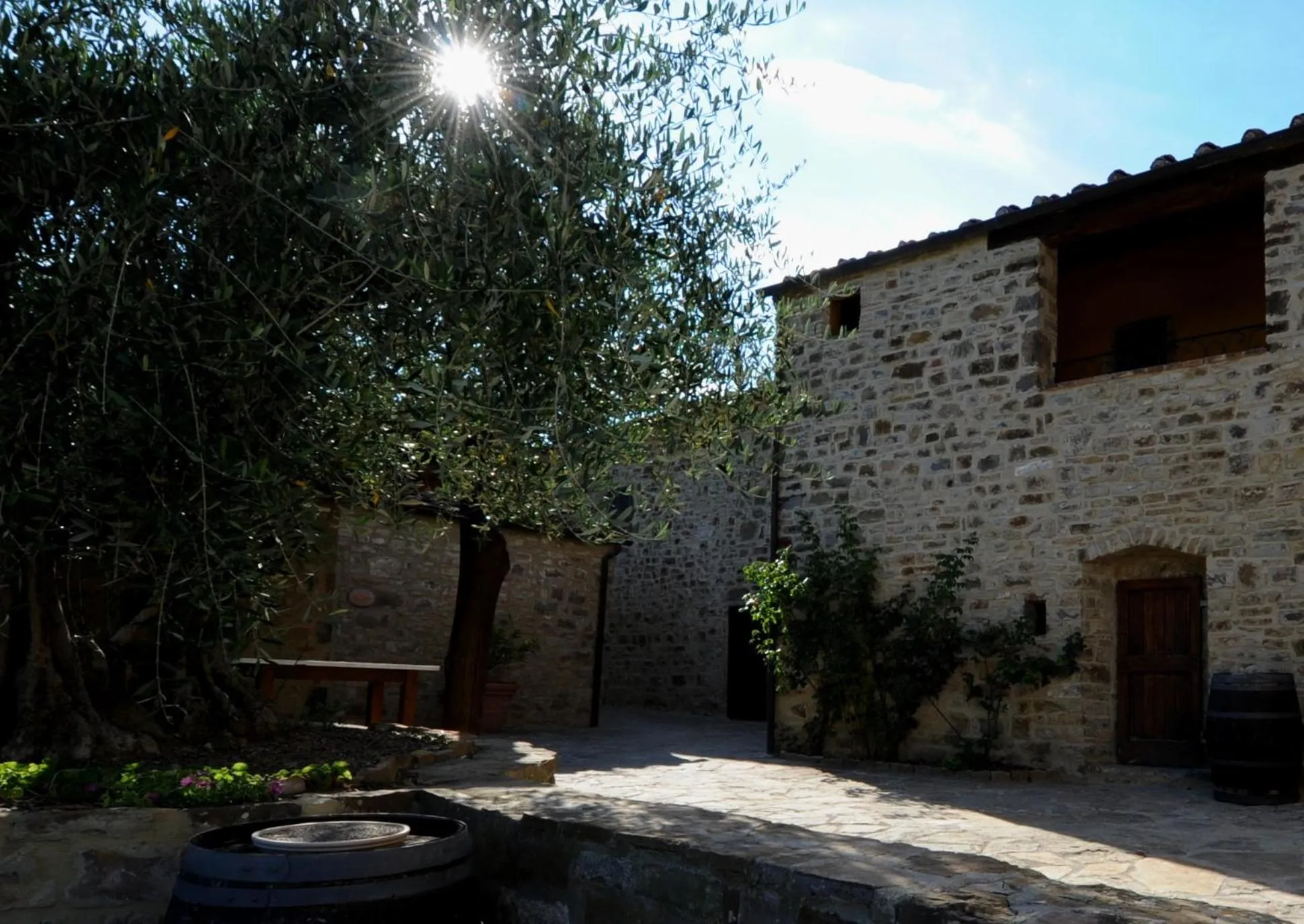 Facade/entrance in La Rimbecca Greve in Chianti