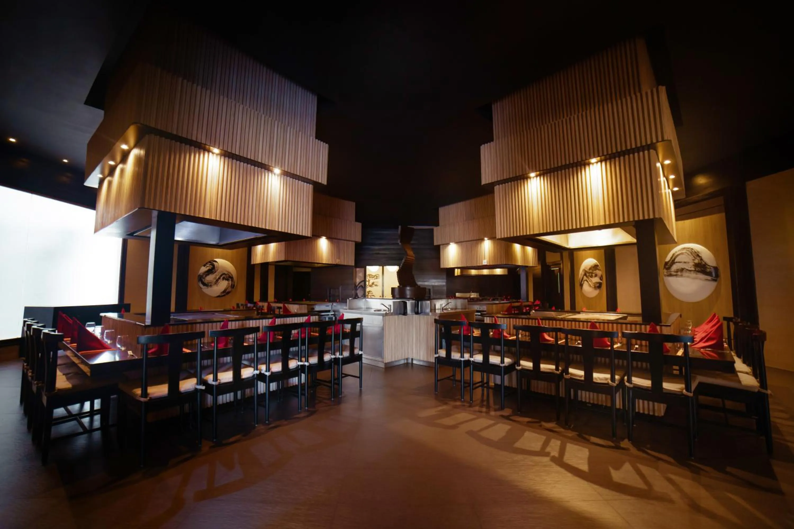 Restaurant/places to eat in Royalton Hideaway Punta Cana, An Autograph Collection All-Inclusive Resort & Casino - Adults Only