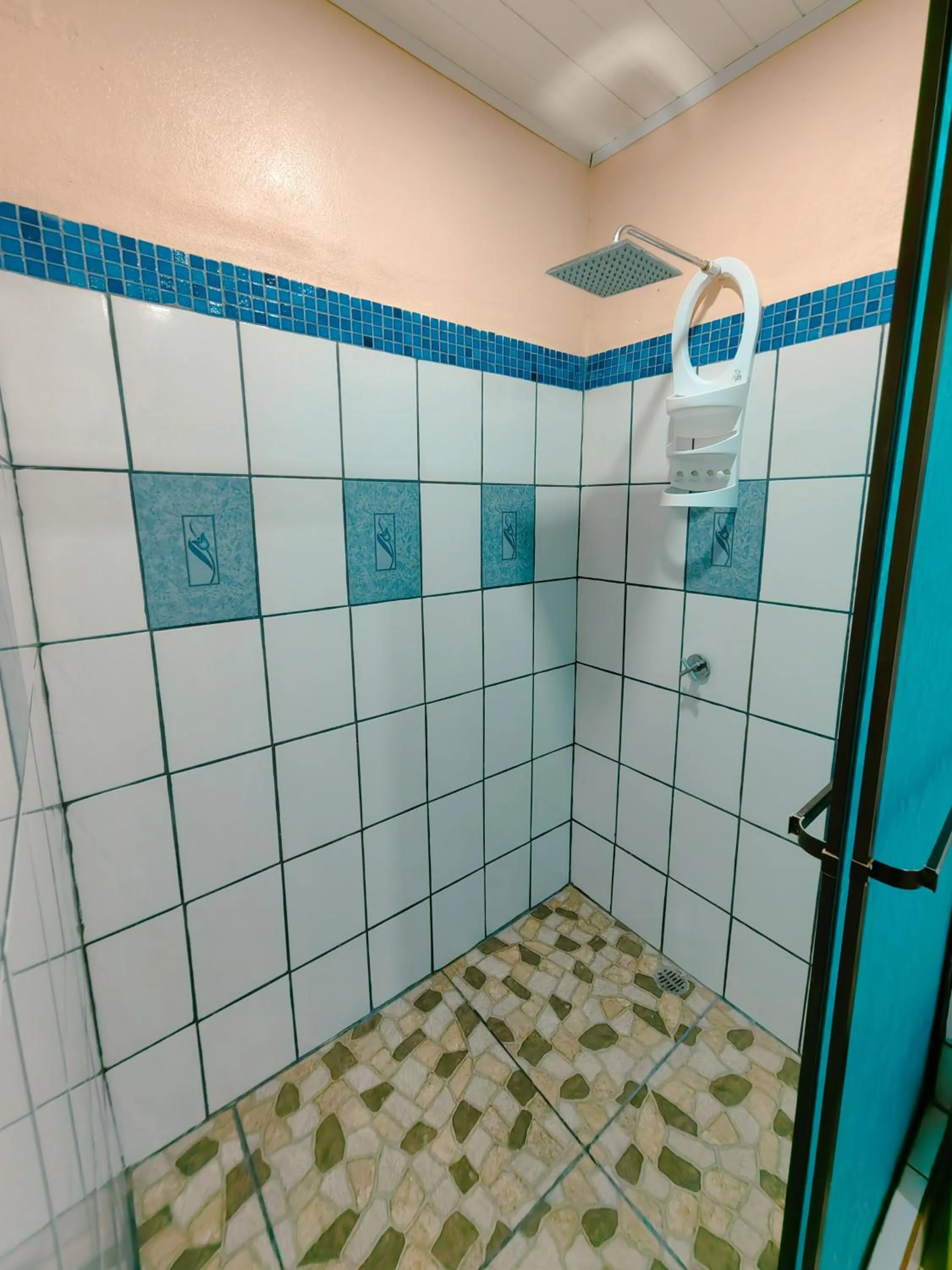 Bathroom in Hotel Casa Gitana Corcovado Tour operador