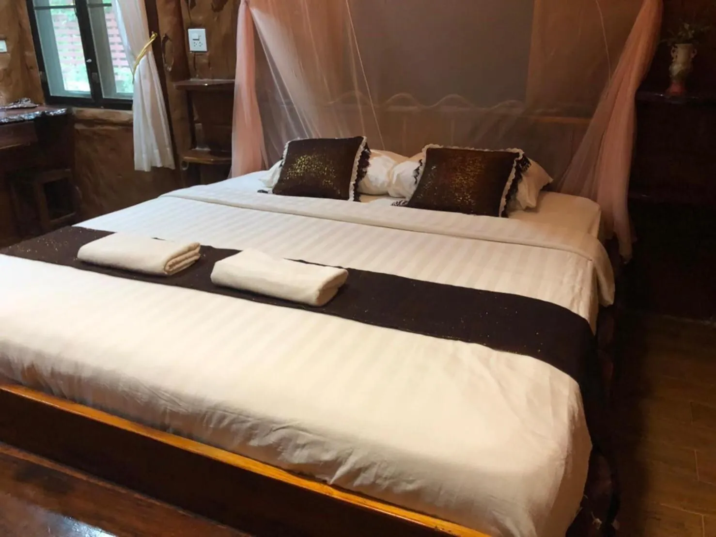 Bed in Saiyok River House