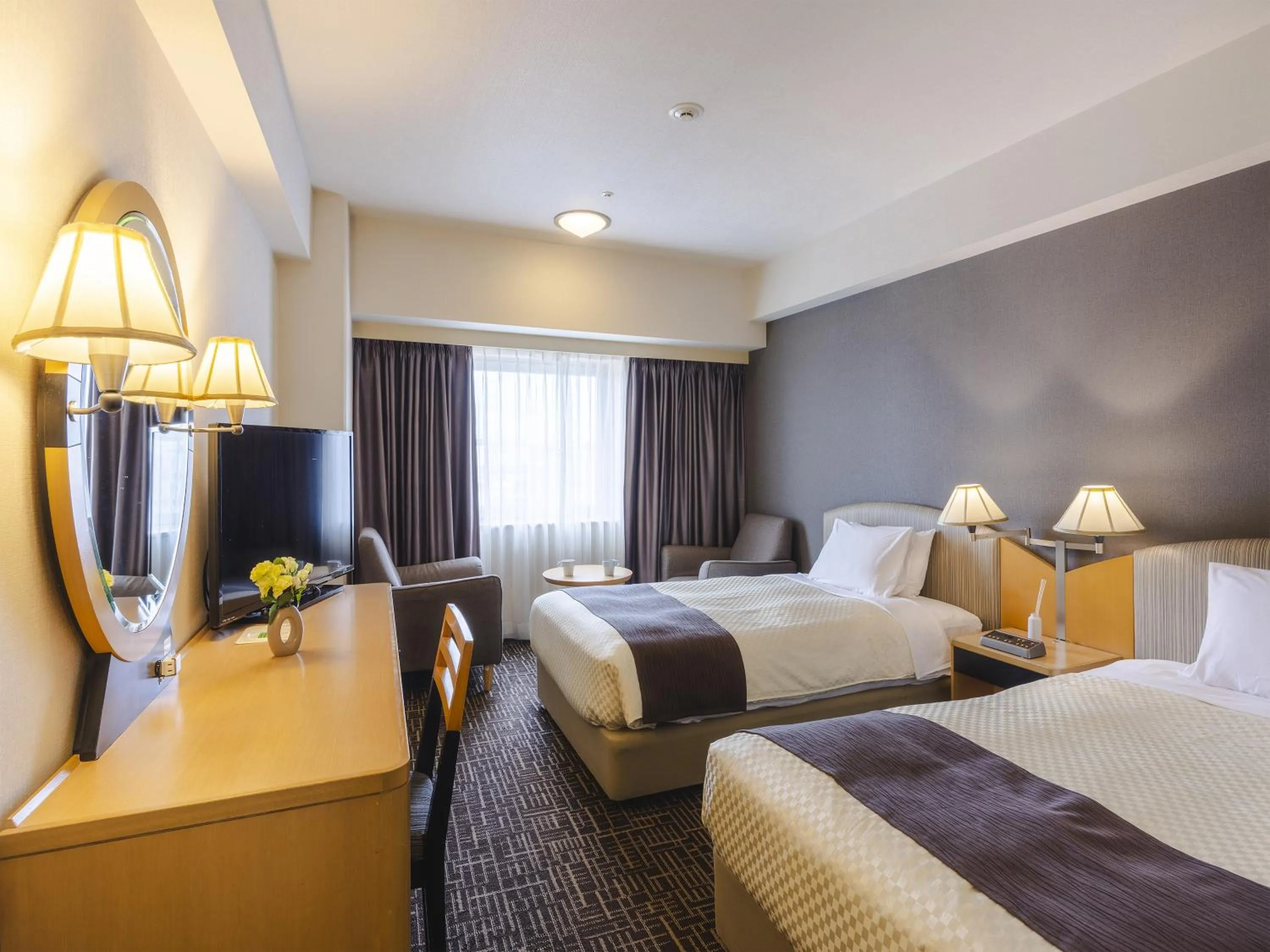 Photo of the whole room, Bed in Canal City Fukuoka Washington Hotel