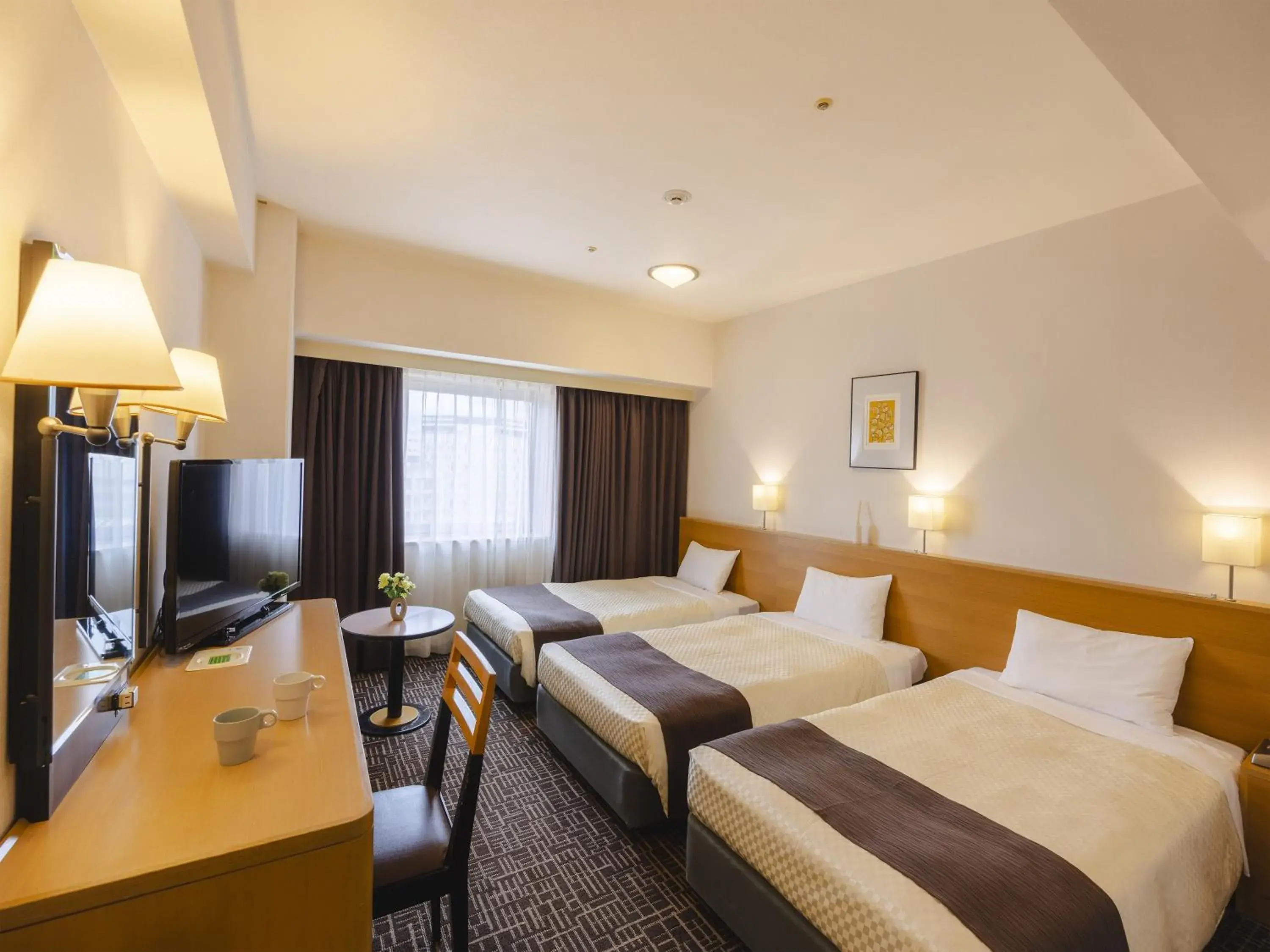 Standard Triple Room - Non-Smoking in Canal City Fukuoka Washington Hotel Standard Triple Room - Non-Smoking in Canal City Fukuoka Washington Hotel